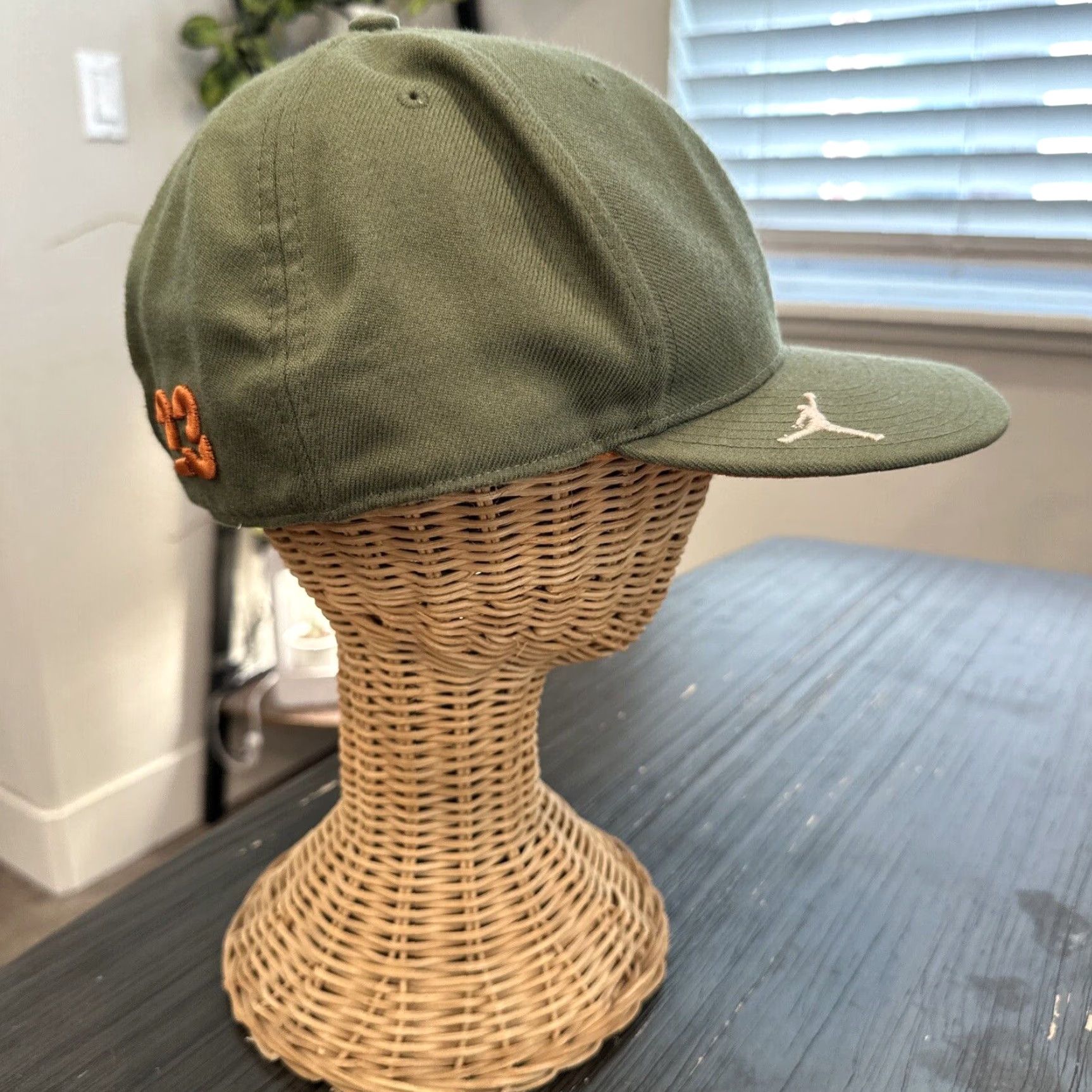 Nike NIKE Air Jordan Jumpman Fitted Baseball Cap 7 3/8 Green Flat Brim Mens Size ONE SIZE - 2 Thumbnail