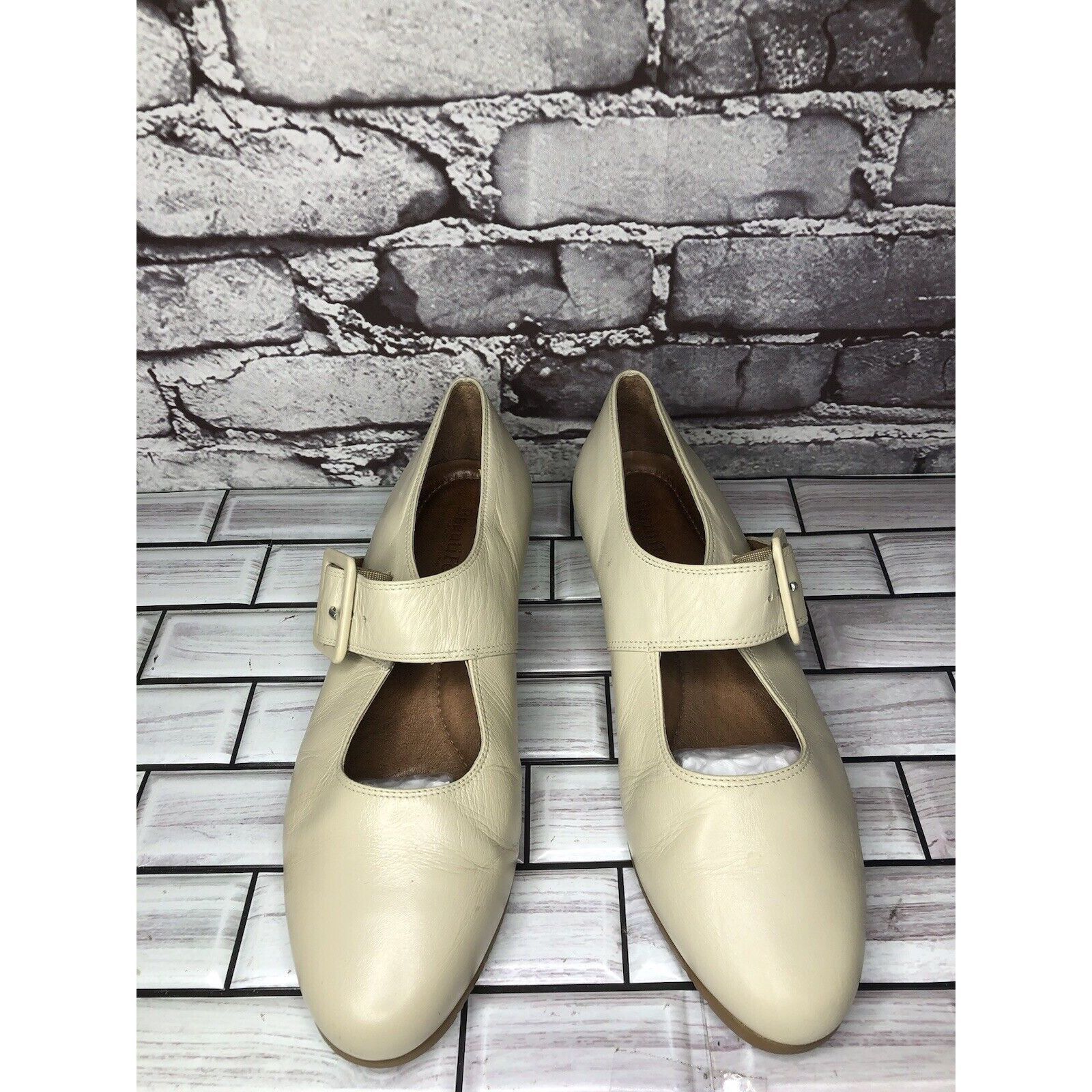 Beautiful Ful BeautiFeel Ivory Cream Leather Mary Jane Strap Pumps Shoes W Size US 9 / IT 39 - 2 Thumbnail