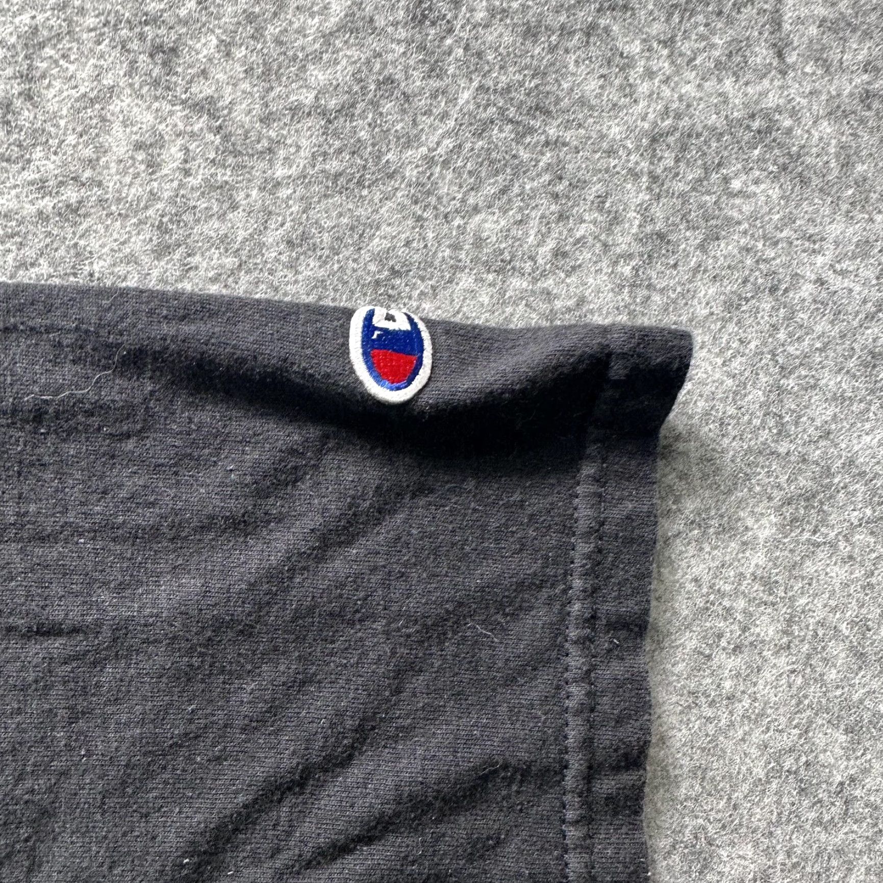 Champion Vintage Champion Shirt Mens Large Black UW-River Falls Graphic College Tee 90s Size US L / EU 52-54 / 3 - 3 Thumbnail