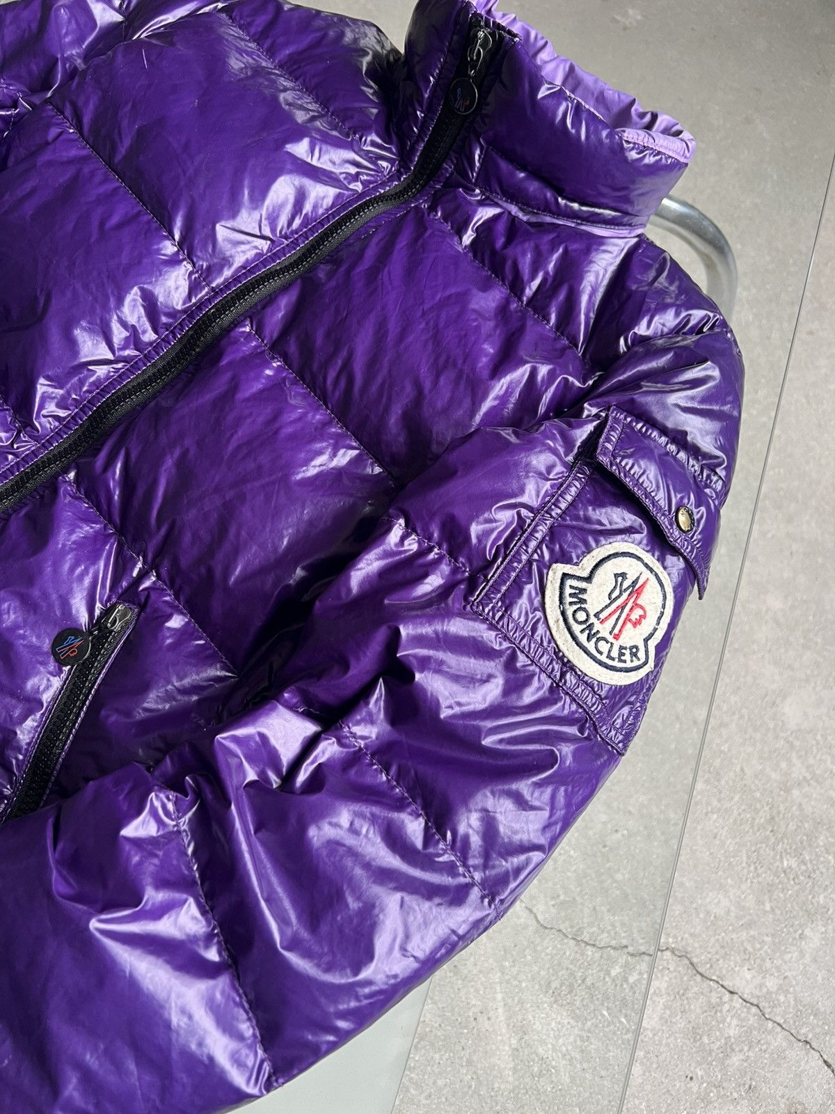 Moncler Moncler Badia Down jacket purple Size S / US 4 / IT 40 - 2 Thumbnail