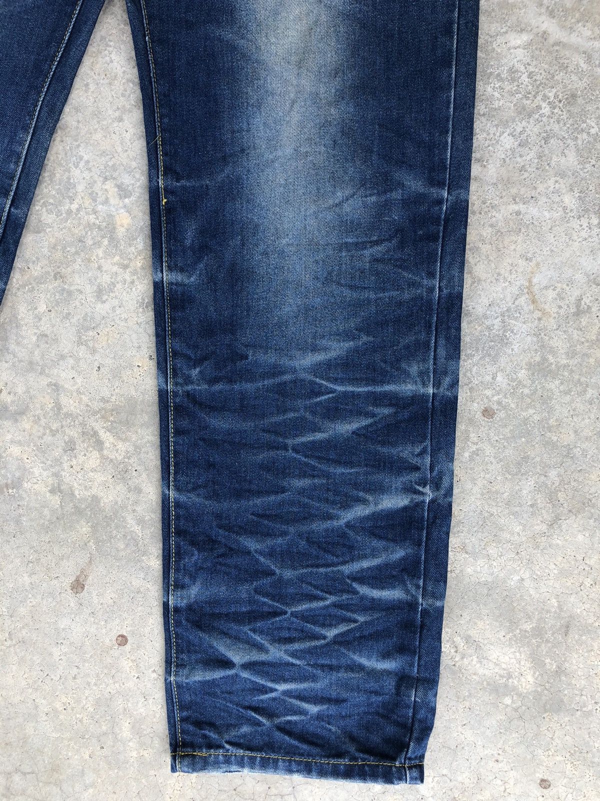 Japanese Brand Japanese Sanmaruichi Daicock Embroidered Jeans Distressed Size US 33 - 7 Thumbnail