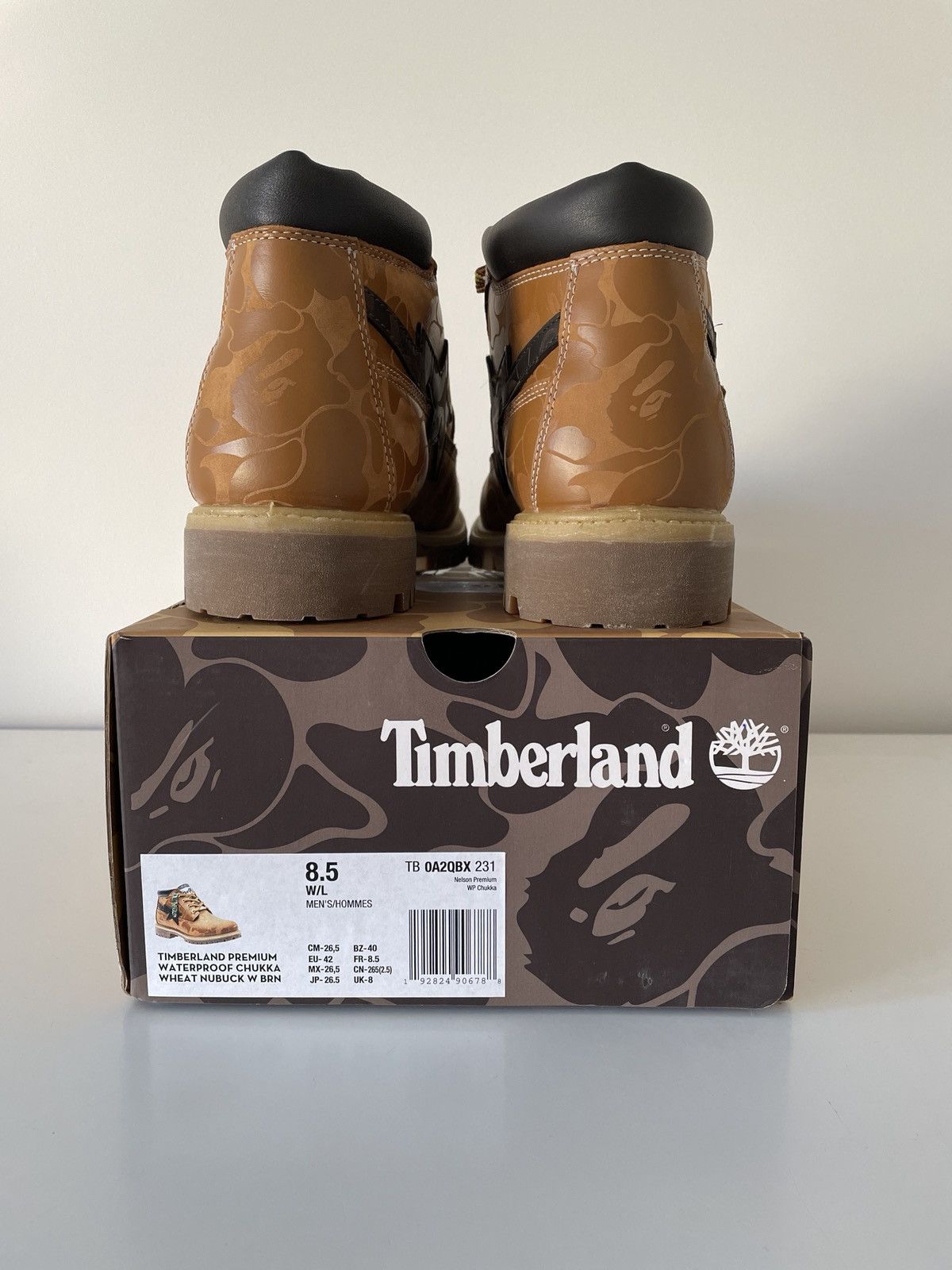 Bape × Timberland ✅ BAPE x Chukka Classic Boot US8.5 UK8 EU42 Size US 8.5 / EU 41-42 - 4 Thumbnail