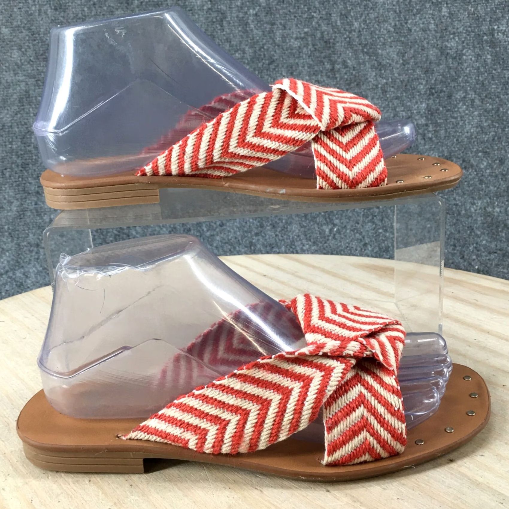 Vintage Universal Thread Sandals Womens 7 Louise Chevron Print Slip On Flats Slide Red Size US 7 / IT 37 - 2 Thumbnail