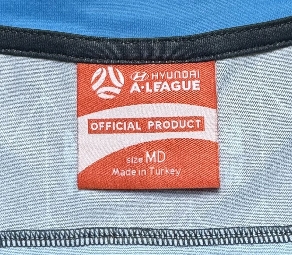 Under Armour Sydney 2019/21 Third Shirt Jersey Under Armour #9 Le Fondre Size US M / EU 48-50 / 2 - 16 Thumbnail