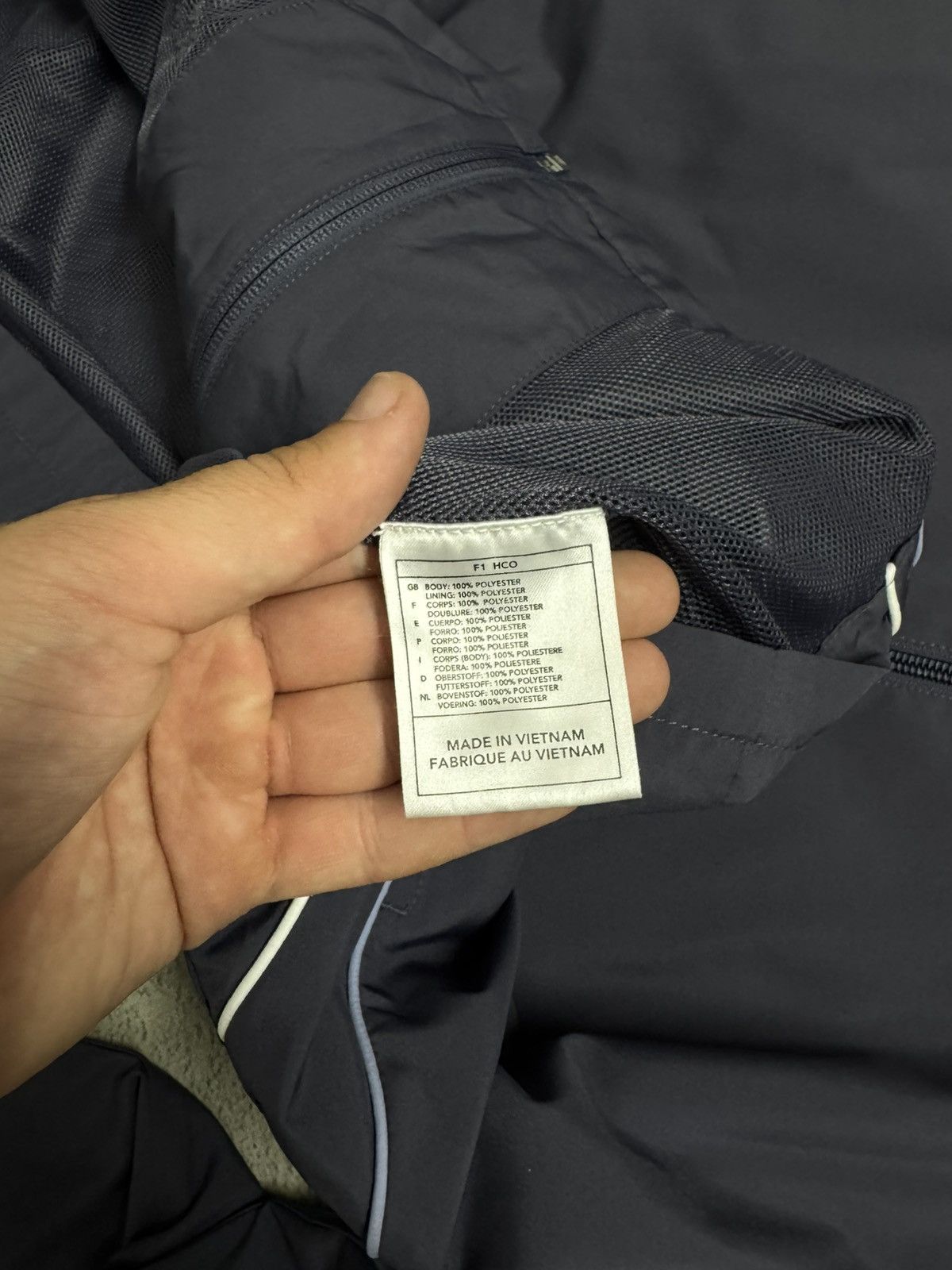 Nike Vintage Y2k Nike Court Nylon Jacket 90’s Size US M / EU 48-50 / 2 - 9 Thumbnail