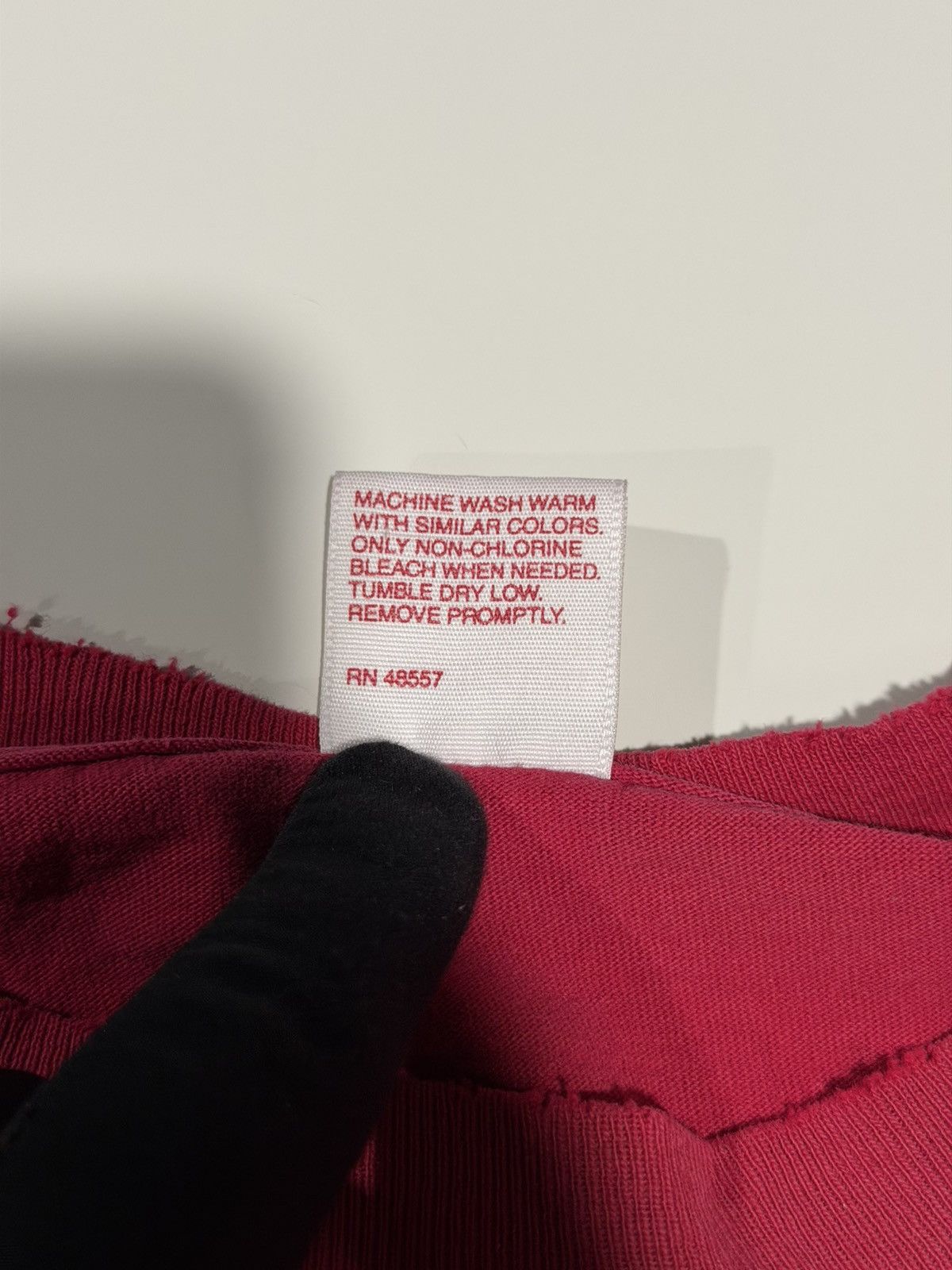Vintage 1990s Vintage Red Blank Single Stitch Faded Distressed LS XL Size US XL / EU 56 / 4 - 14 Thumbnail