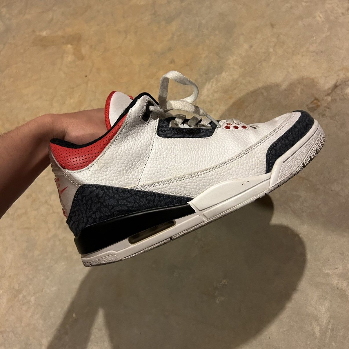 Jordan Brand × Nike Air Jordan 3 Retro SE Fire Red Denim 2020 US 10.5 Size US 10.5 / EU 43-44 - 5 Thumbnail
