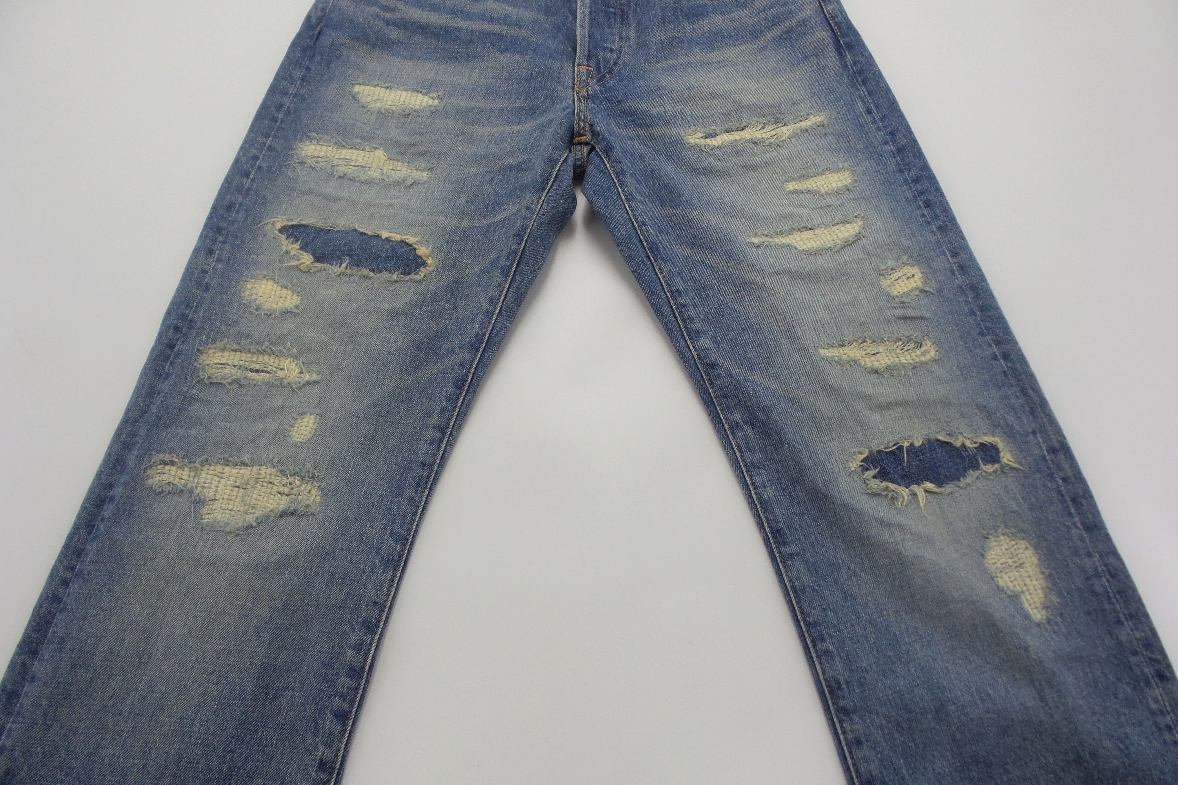 Studio D'Artisan Studio D'Artisan D1682A Damaged Jeans W30xL43.5 Size US 30 / EU 46 - 7 Thumbnail