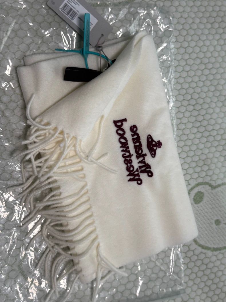 Vivienne Westwood Vivienne Westwood White wool scarf Size ONE SIZE - 1 Thumbnail