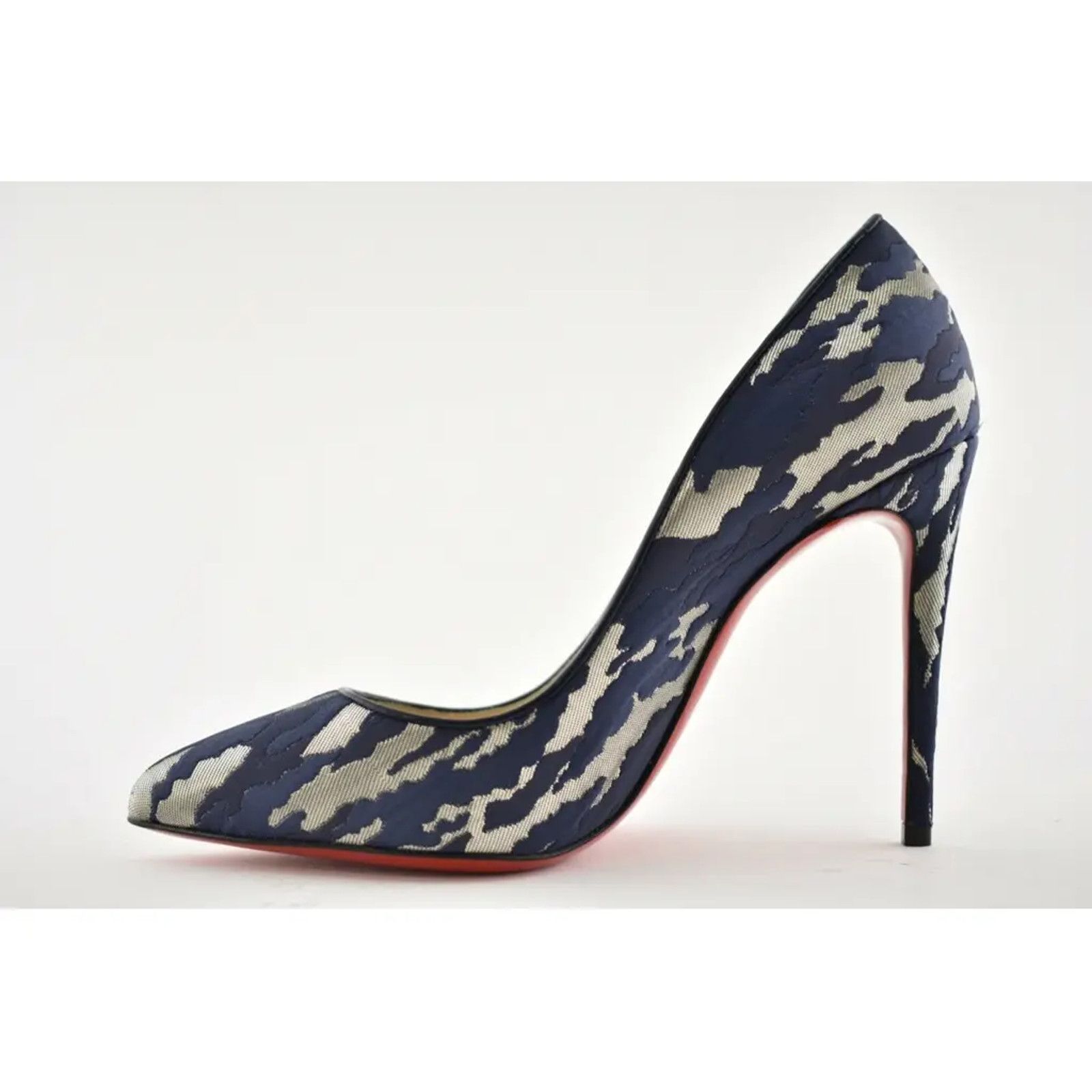 Christian Louboutin Christian Louboutin Pigalle Follies 100 Blue Camo JQ Size US 6.5 / IT 36.5 - 8 Thumbnail