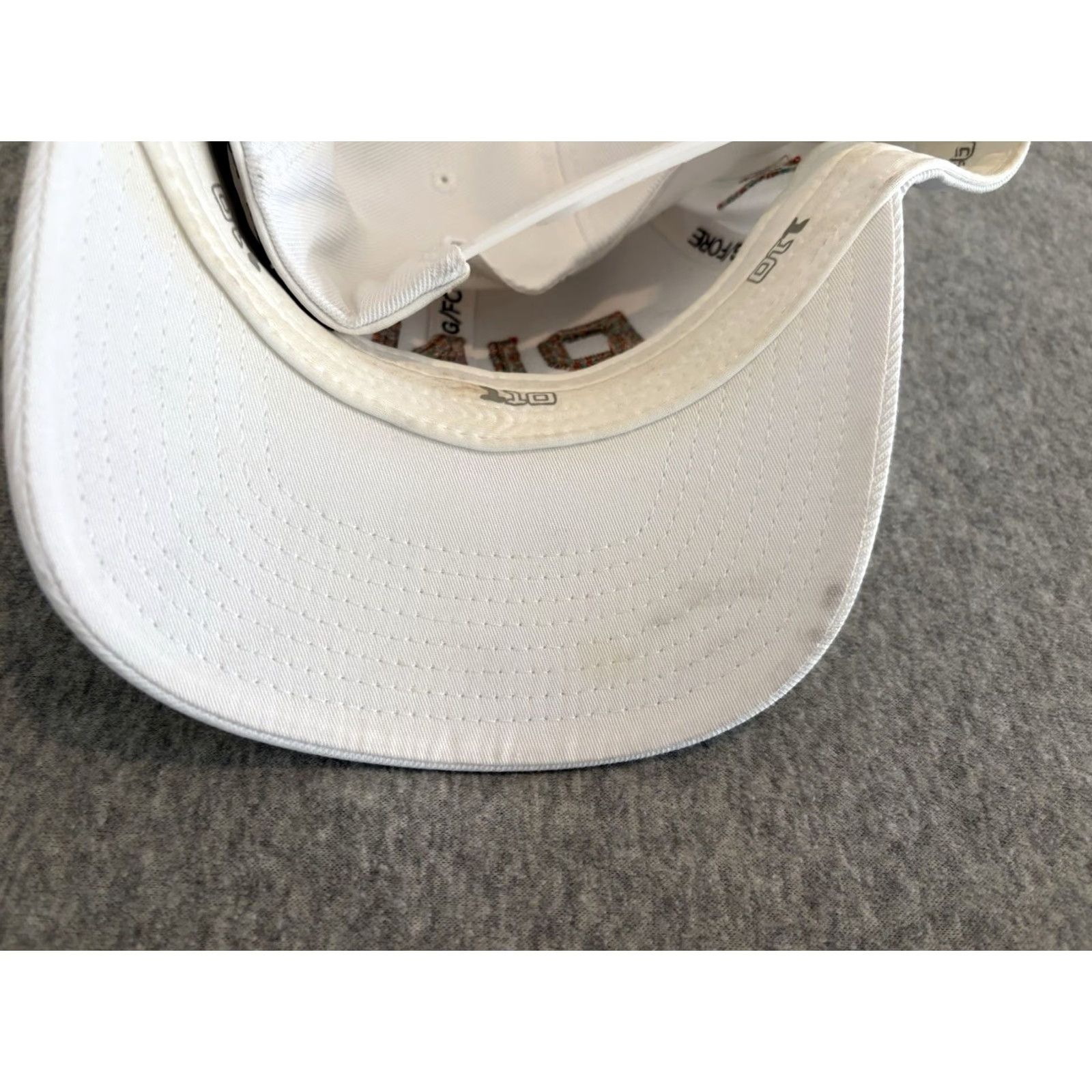G/FORE G/FORE White Hat Cap Golf One Size Men Snapback Cap, Flexfit 110, Hats, White, Mens Size ONE SIZE - 7 Thumbnail