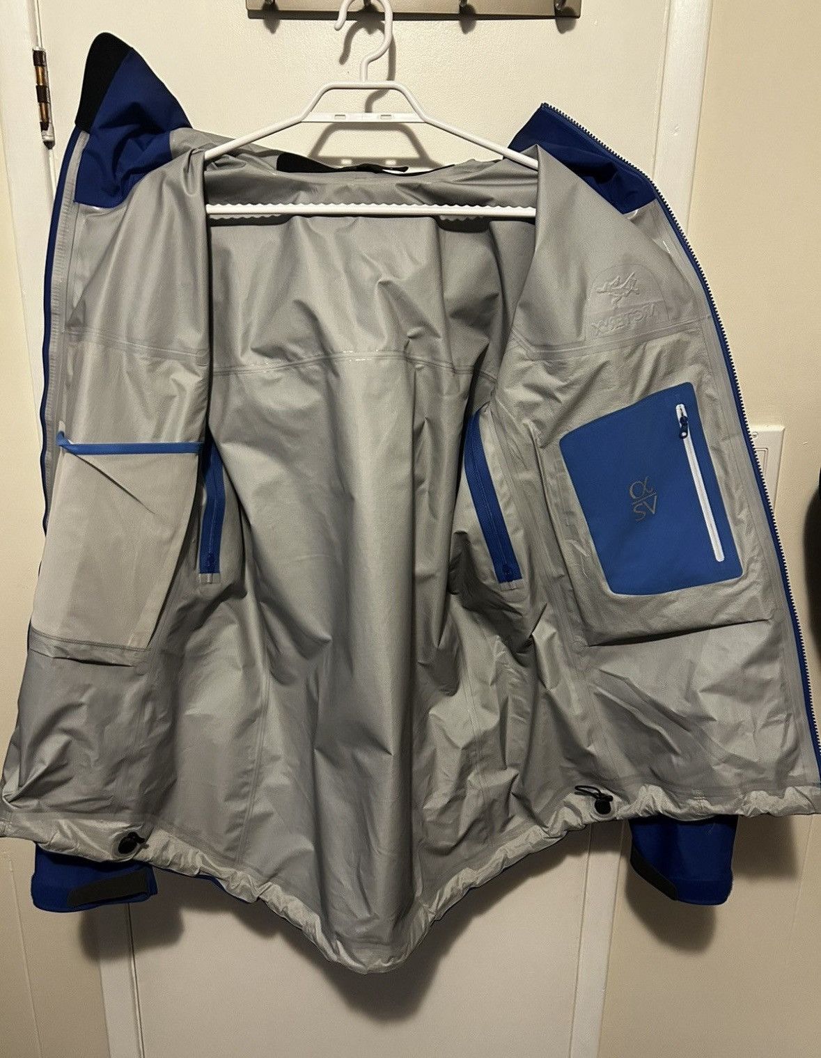 Arc'teryx Alpha SV Vitality Size US L / EU 52-54 / 3 - 8 Thumbnail