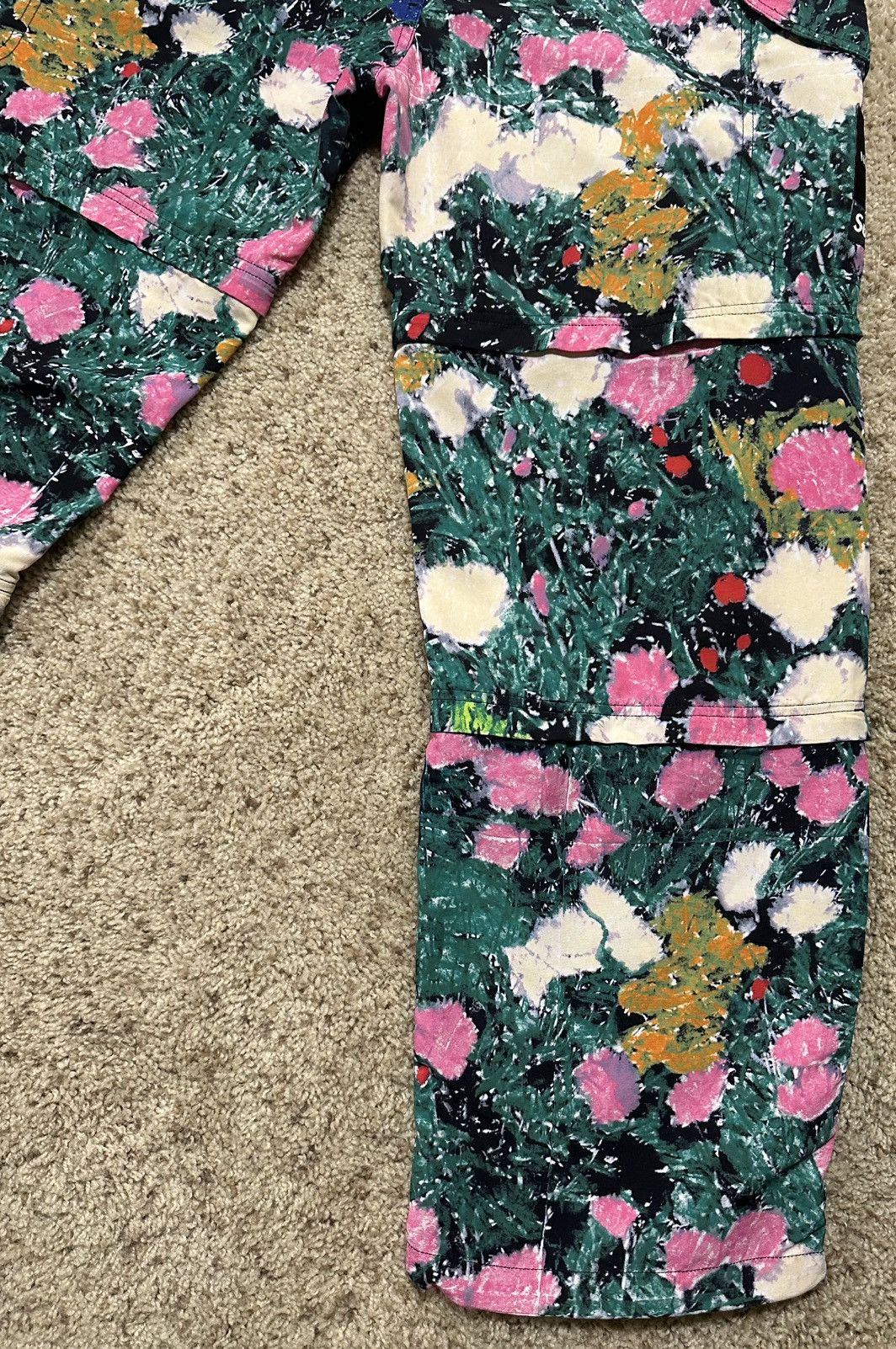 Supreme × The North Face SUPREME X TNF PANTS FLORAL SIZE MEDIUM Size US 32 / EU 48 - 13 Thumbnail