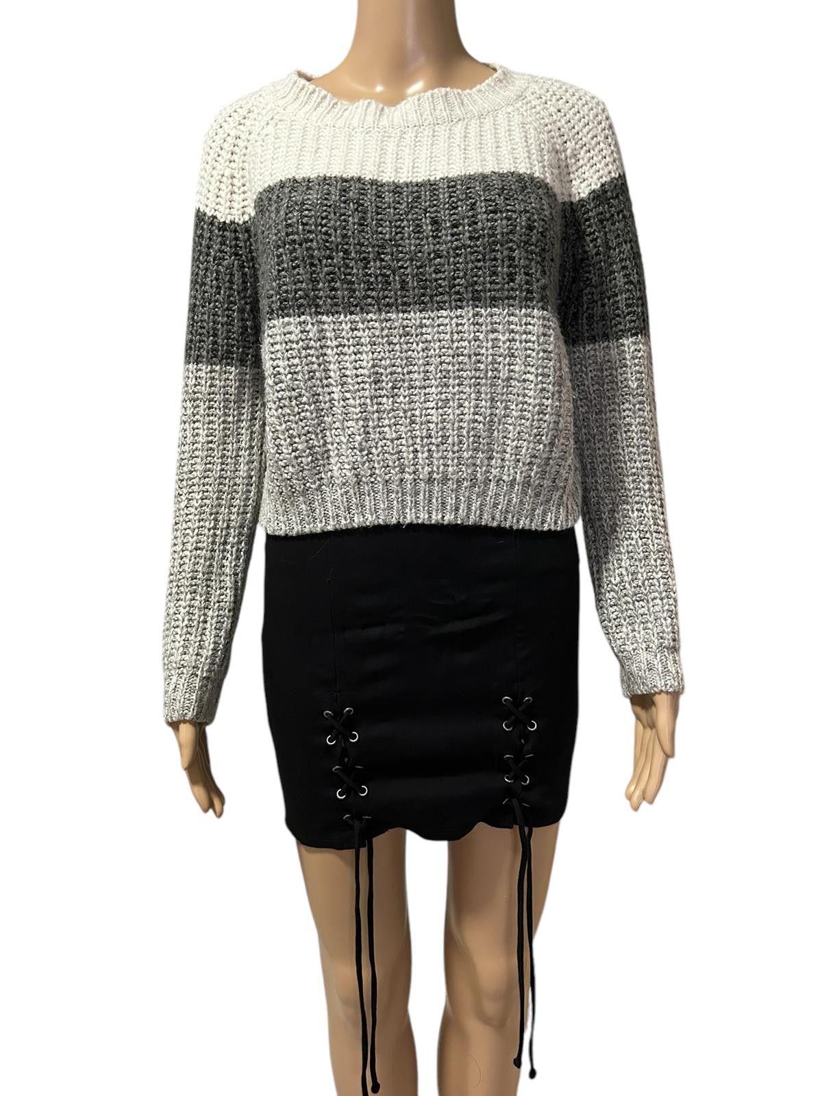 Designer Cozy Chunky Knit Sweater - Gray and White Stripes Size S / US 4 / IT 40 - 1 Thumbnail
