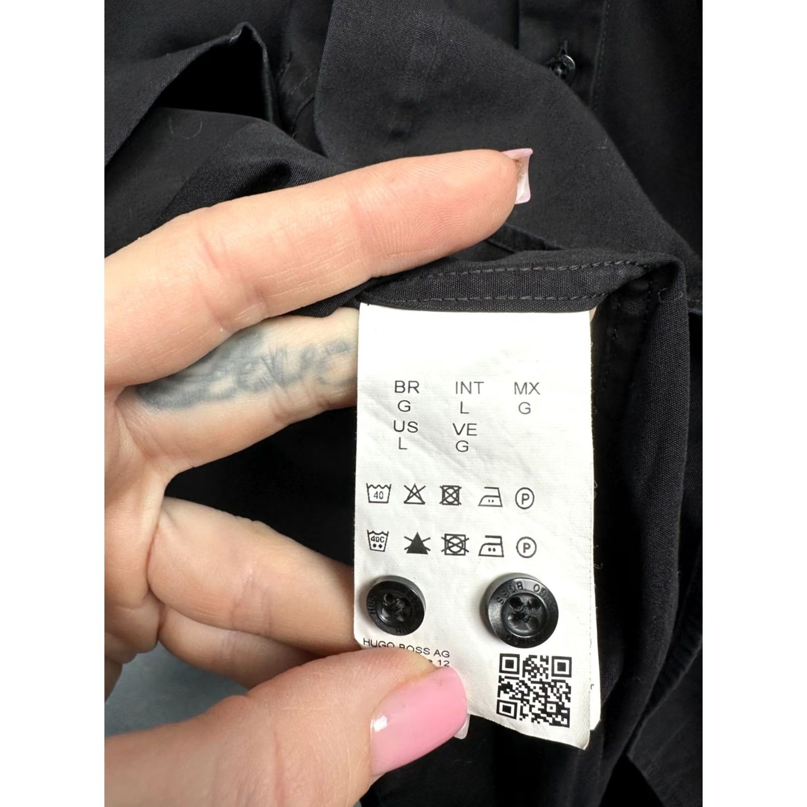 Hugo Boss HUGO BOSS Mens Long Sleeve Shirt Slim Fit Size L Black Button-Up, Solid, Cotton, Casual, Men Size US L / EU 52-54 / 3 - 5 Thumbnail