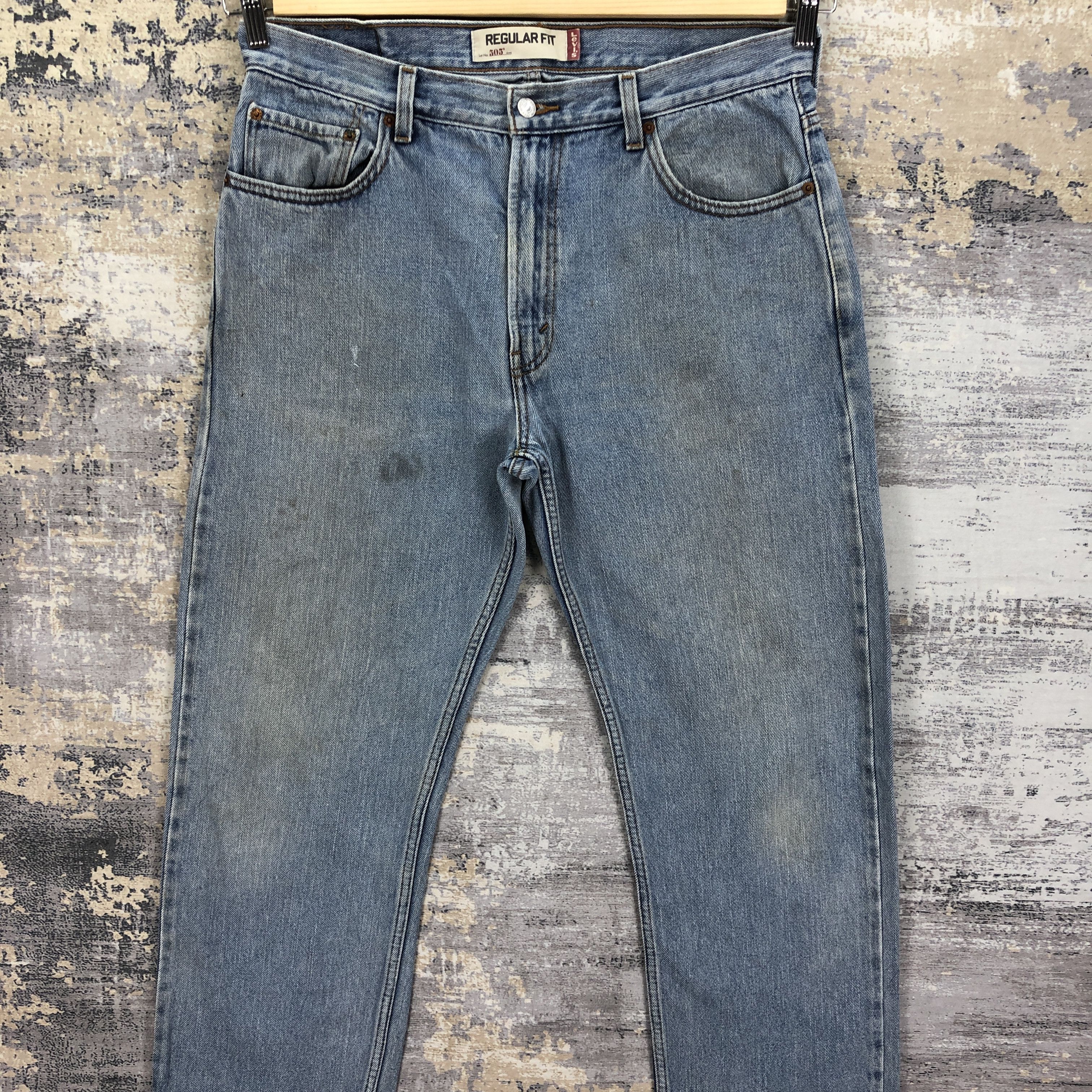 Levi's Vintage Levis 505 Jeans Dirty Levi's Faded Light Wash Denim Size US 32 / EU 48 - 3 Thumbnail