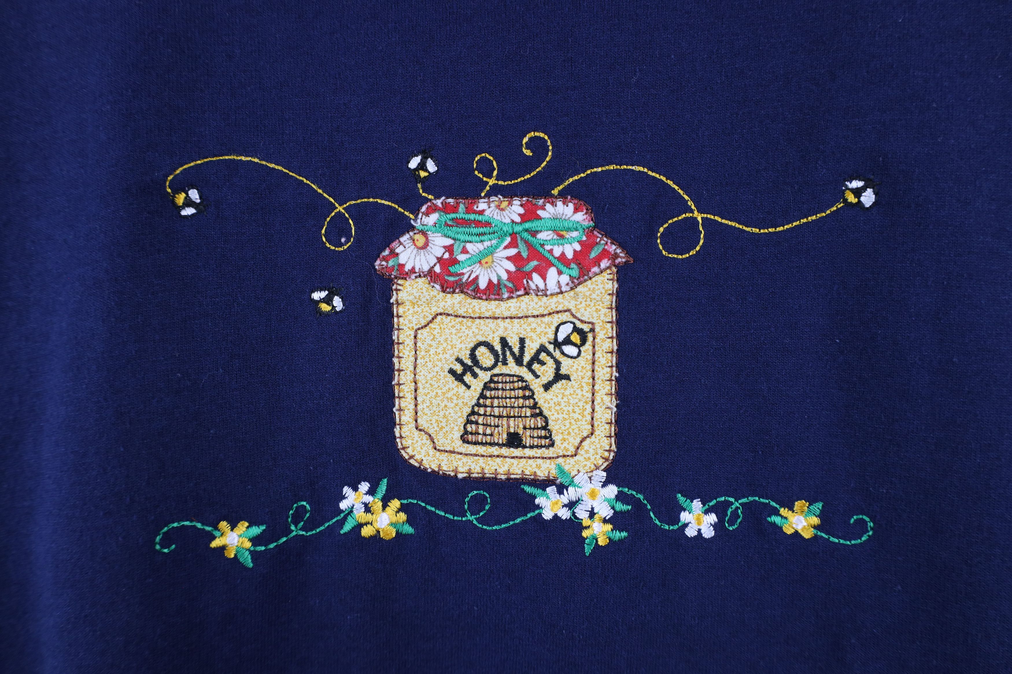 Vintage Vintage 90s Streetwear Honey Jar Bee Short Sleeve T-Shirt Size L / US 10 / IT 46 - 4 Thumbnail