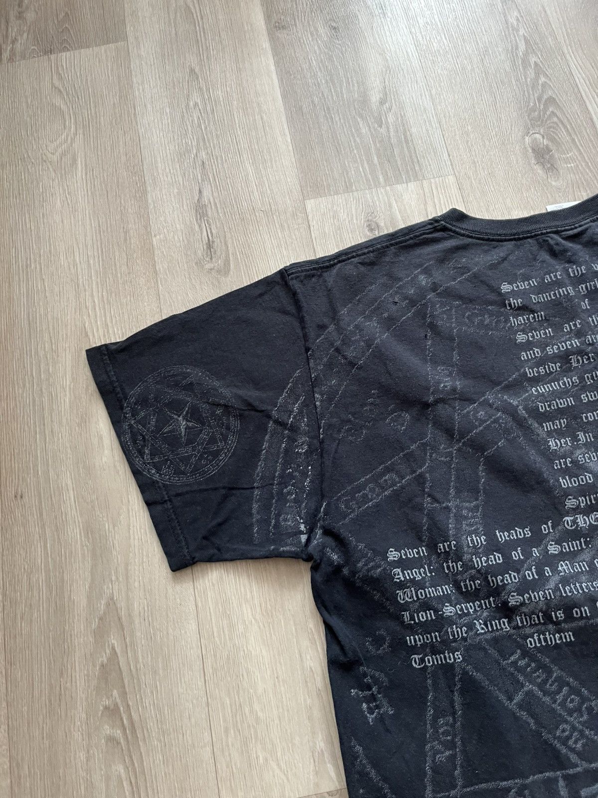 Vintage Rare Gothic Darkwear Skull & Pentagram Tee Size US L / EU 52-54 / 3 - 8 Thumbnail