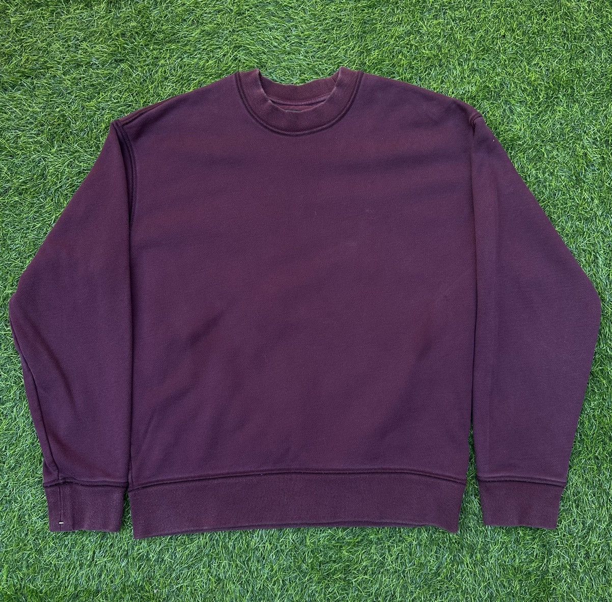 Banana Republic × Vintage Vintage Burgundy Banana Republic Crewneck Size US S / EU 44-46 / 1 - 3 Thumbnail