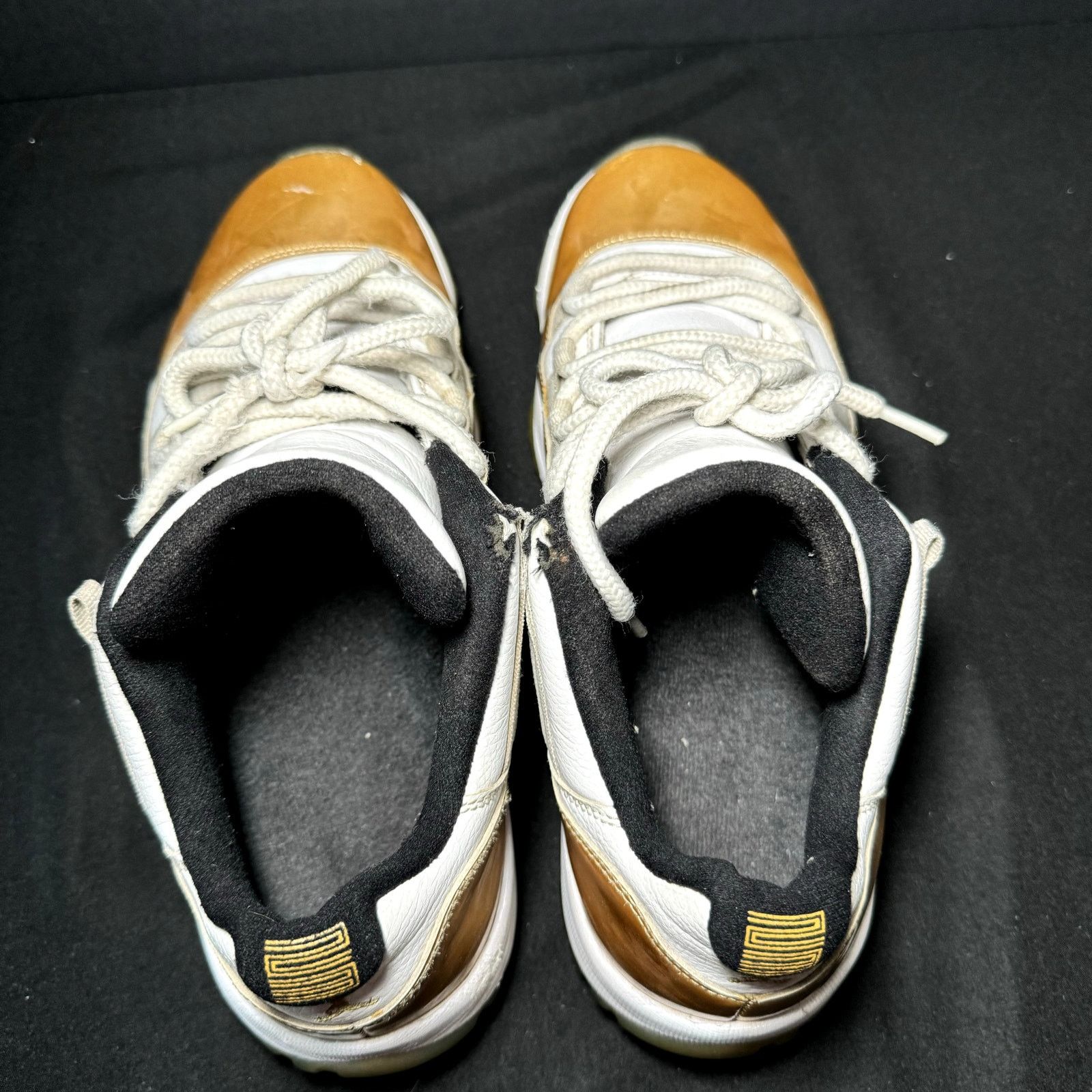 Jordan Brand × Nike Size 10 - Nike Air Jordan 11 Retro Low Closing Ceremony Size US 10 / EU 43 - 5 Thumbnail