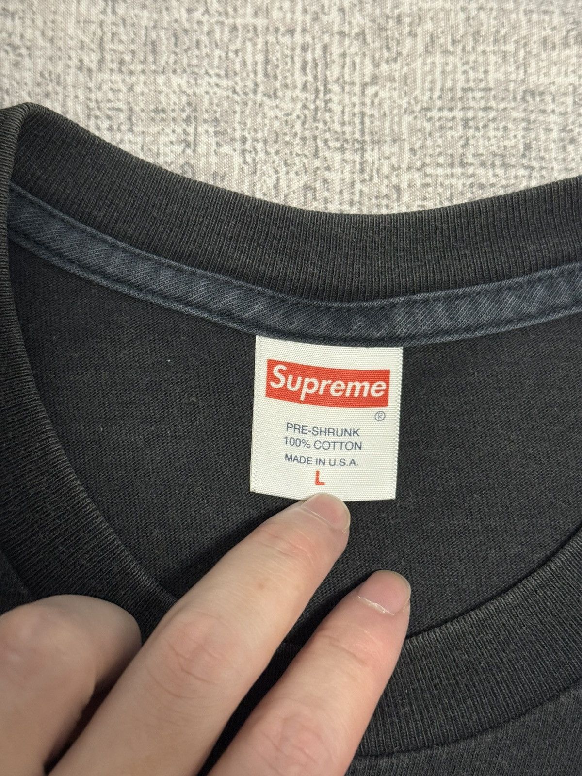 Supreme Supreme ss19 molotov kid tee T-shirt Size US L / EU 52-54 / 3 - 3 Thumbnail
