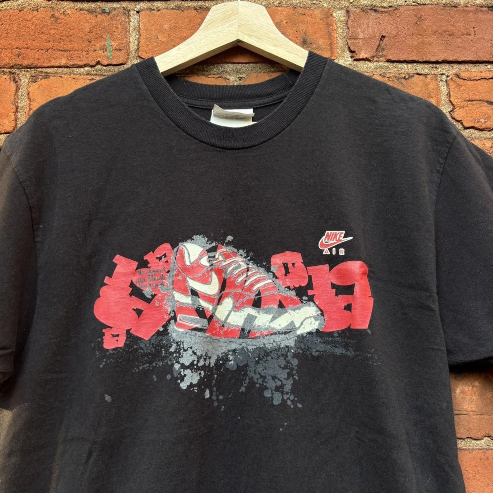 Nike Vintage Nike air the original air blast from the past tshirt Size US S / EU 44-46 / 1 - 2 Thumbnail