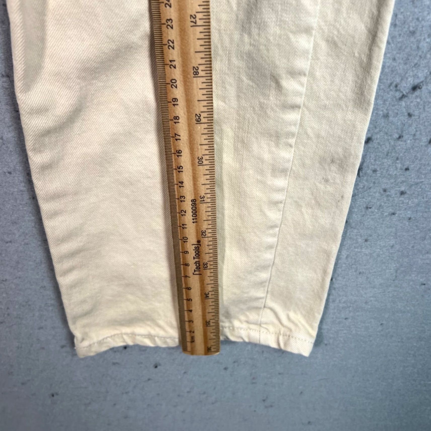 Uniqlo Jw Anderson x Uniqlo Womens Jeans Beige High-Waisted Straight-Leg 28 Denim Cotton 5-Pocket Regular Inseam 26 Vintage No Mens Womens Size 28" / US 6 / IT 42 - 6 Thumbnail