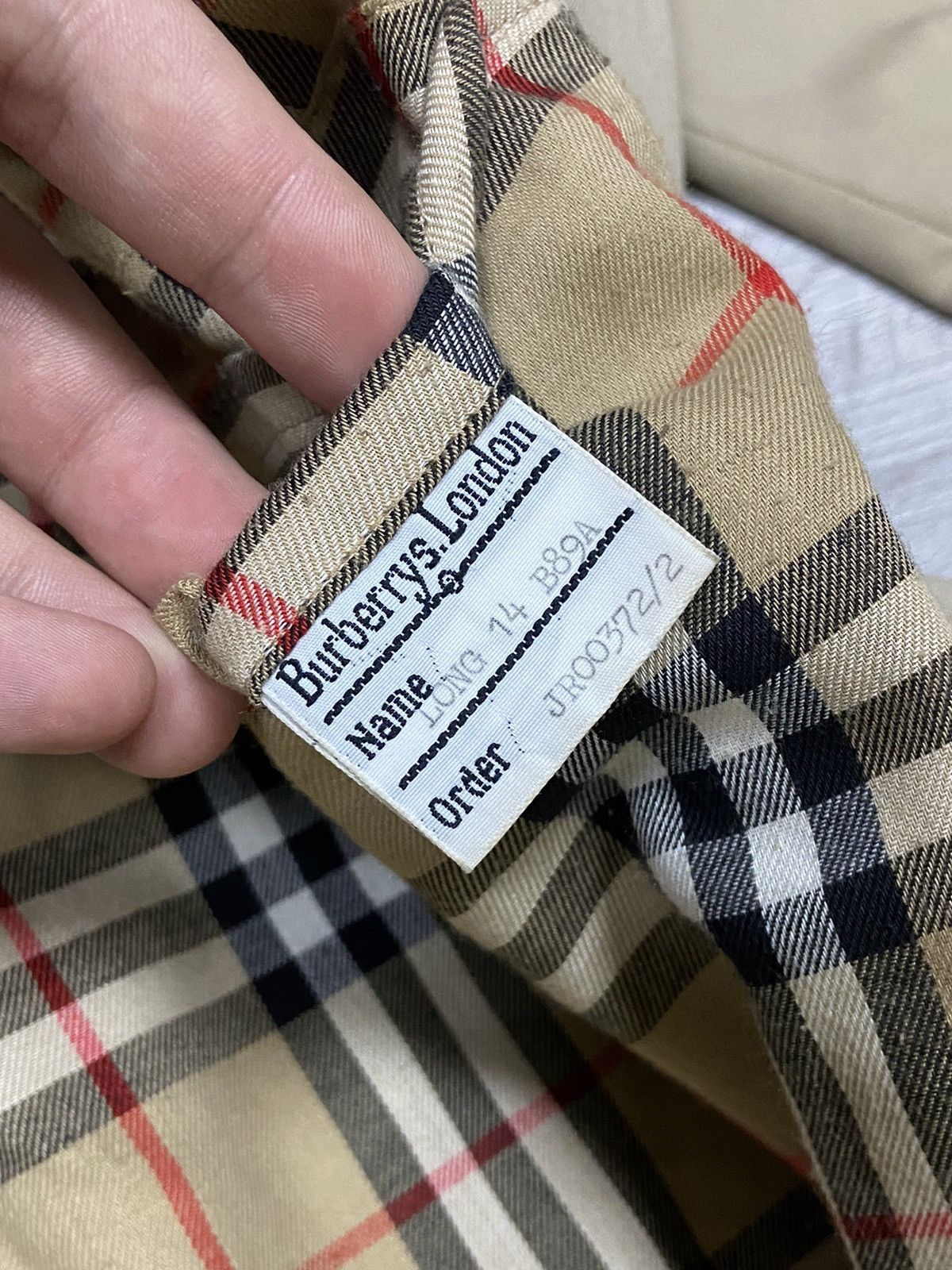 Burberry Burberry vintage trench jacket beige nova check sand Size US L / EU 52-54 / 3 - 11 Thumbnail