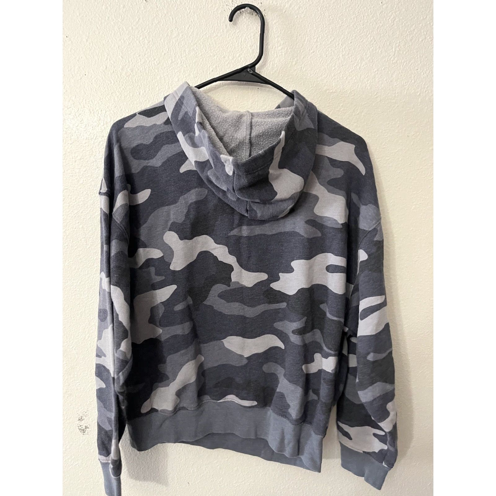Victoria's Secret Victoria's Secret PINK Hoodie Women XS Gray Pullover Long Sleeve Logo Activewear Size XS / US 0-2 / IT 36-38 - 3 Thumbnail