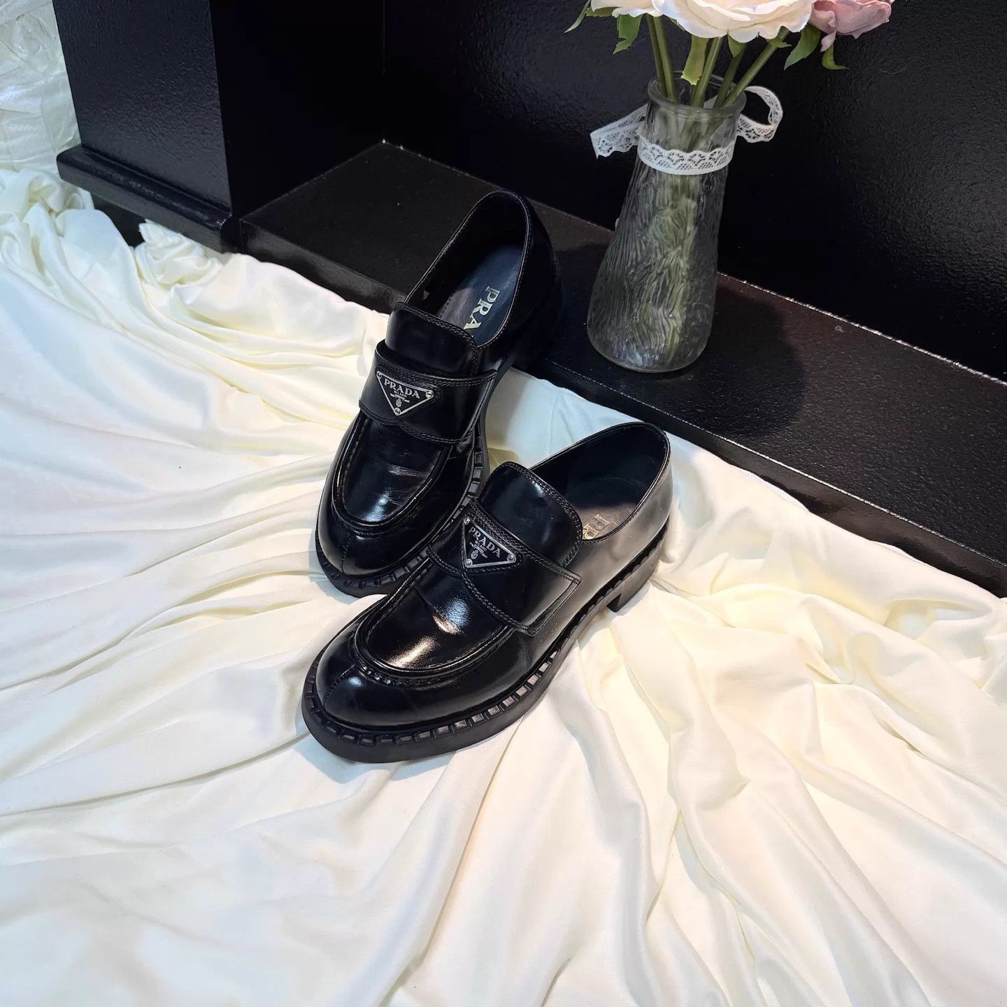 Prada Prada Women's Black Silver Triangle Loafer 36 99New nh3015 Size US 5.5 / IT 35.5 - 1 Thumbnail