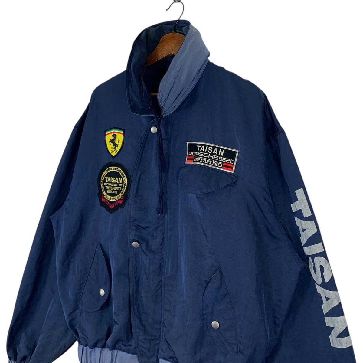 Sports Specialties VINTAGE TEAM TAISAN FERRARI SPORTSWEAR BOMBER JACKET Size US L / EU 52-54 / 3 - 3 Thumbnail