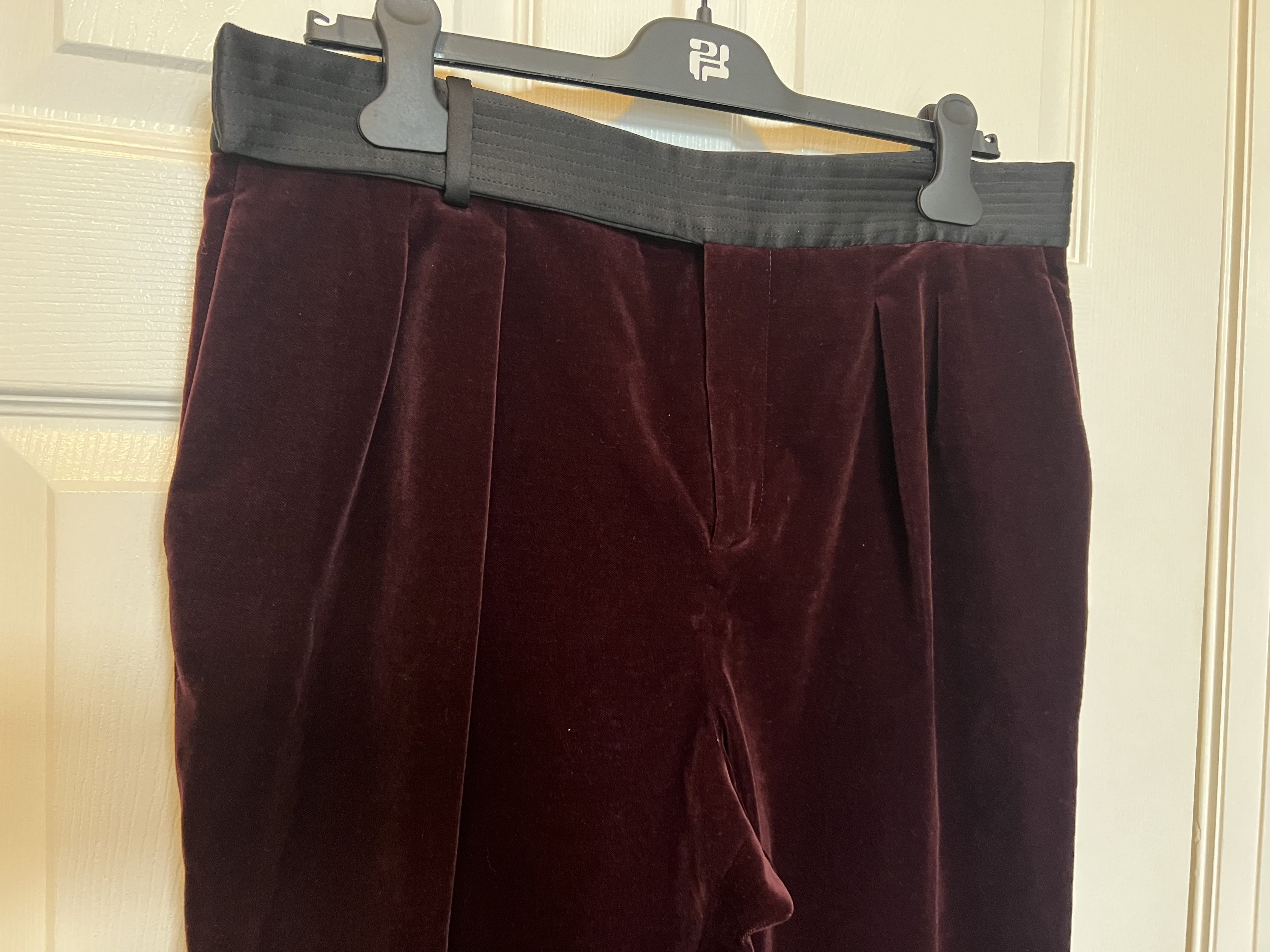 Saint Laurent Paris Saint Laurent FW22 Carrot-fit Velvet Trousers sz 50 Size US 34 / EU 50 - 2 Thumbnail