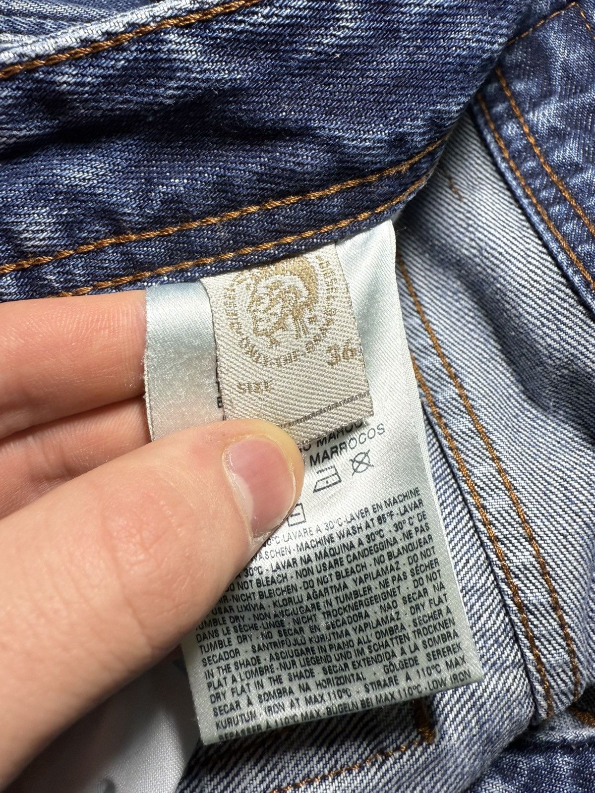 Diesel Vintage Diesel Jeans Faded Size US 36 / EU 52 - 17 Thumbnail