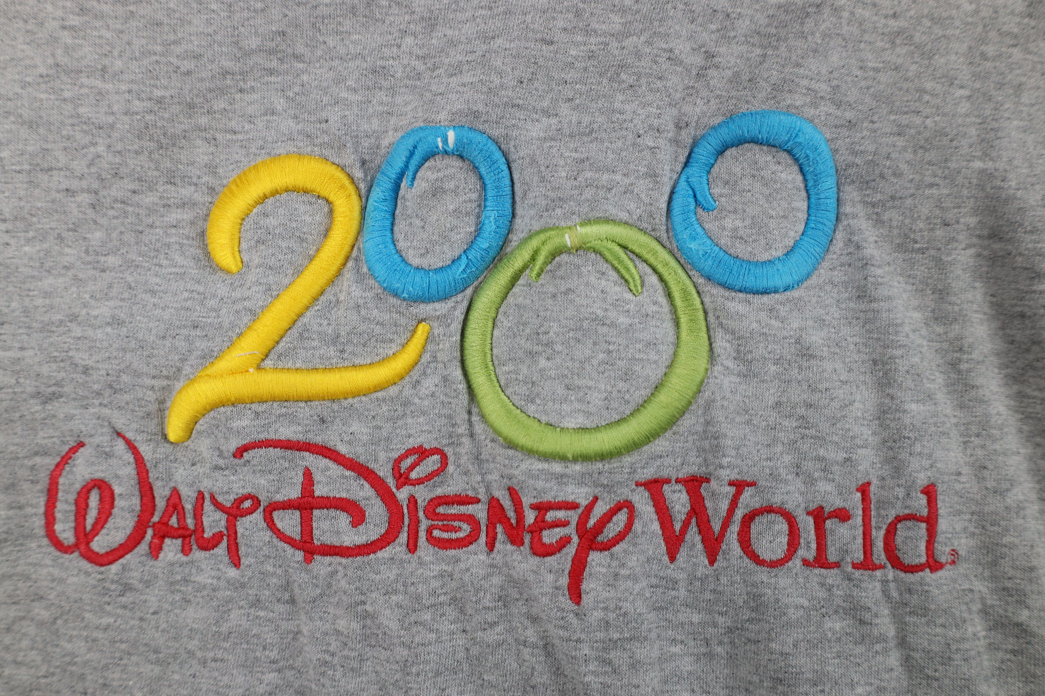 Vintage Vintage Y2K 2000 Spell Out Walt Disney World T-Shirt Gray Size US XL / EU 56 / 4 - 4 Thumbnail