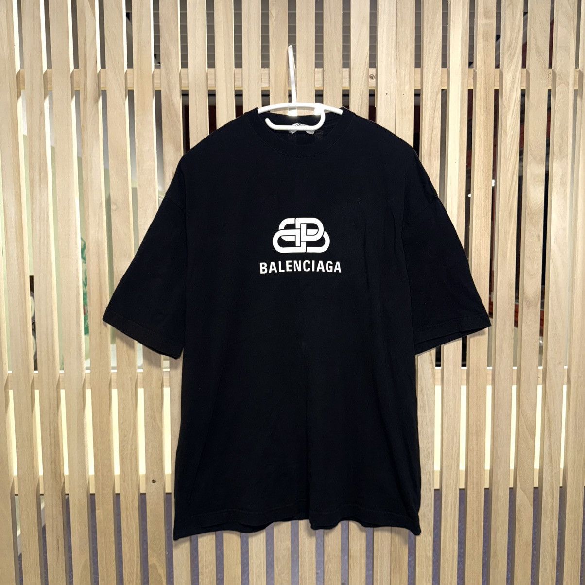 Balenciaga Balenciaga think big oversize t shirt | Grailed