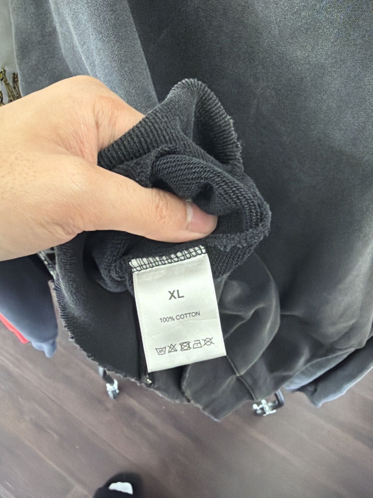 Vale Vale Forever Nostalgia Zipup Black Size US XL / EU 56 / 4 - 6 Thumbnail