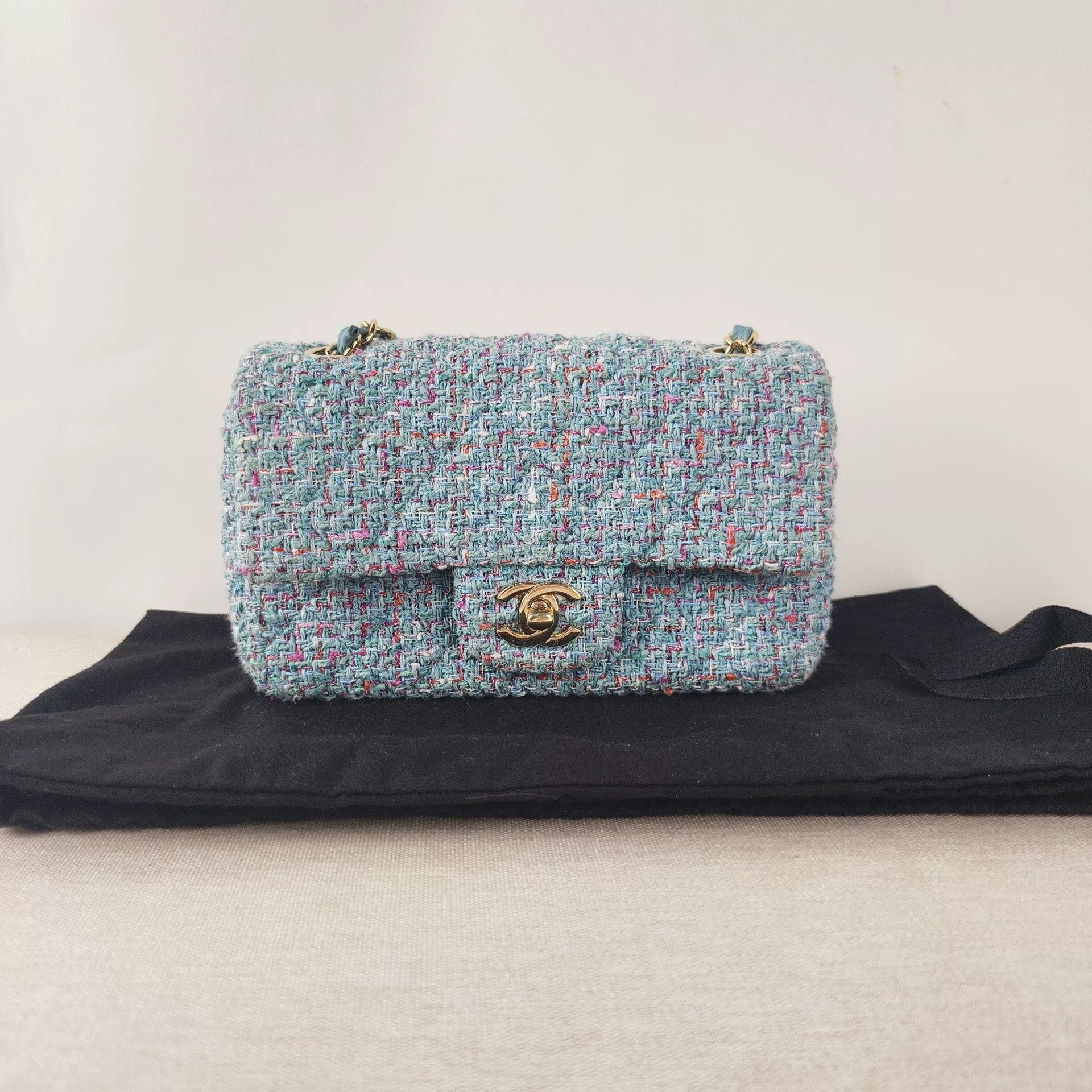 Chanel Pre-loved Bag Very good condition Size ONE SIZE - 1 Thumbnail