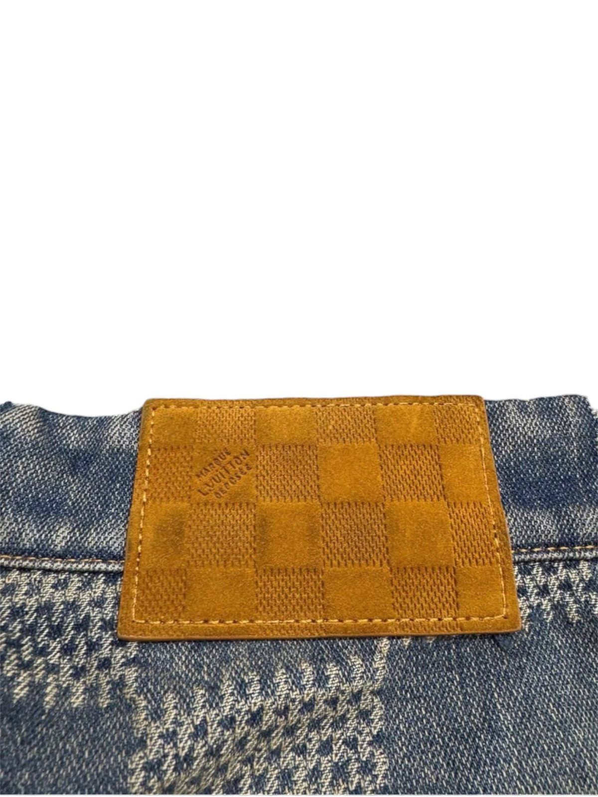 Louis Vuitton Louis Vuitton 33 Damier Denim Skate Pants Dark Blue Size US 33 - 4 Thumbnail