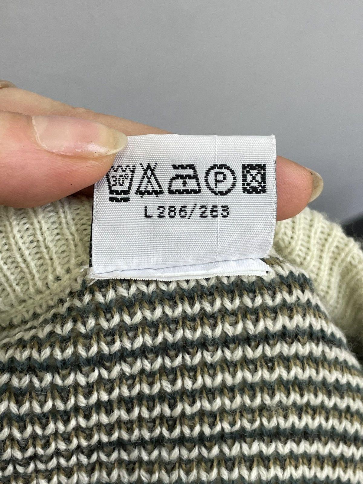 Lacoste Lacoste chemise style over print sweater y2k Size US L / EU 52-54 / 3 - 15 Thumbnail