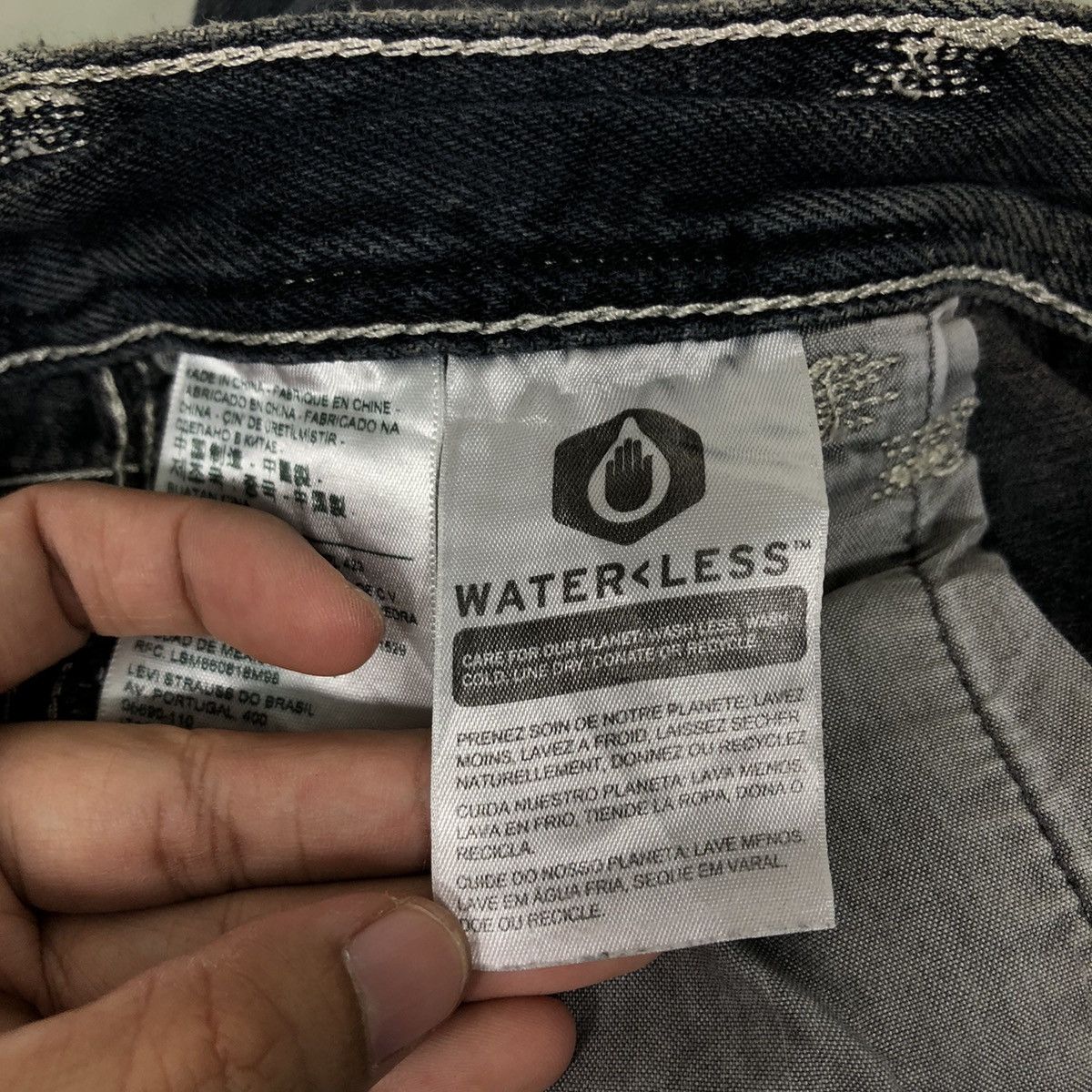Levi's 🔥90’s Vintage Levi’s Denim Jeans Size US 30 / EU 46 - 15 Thumbnail