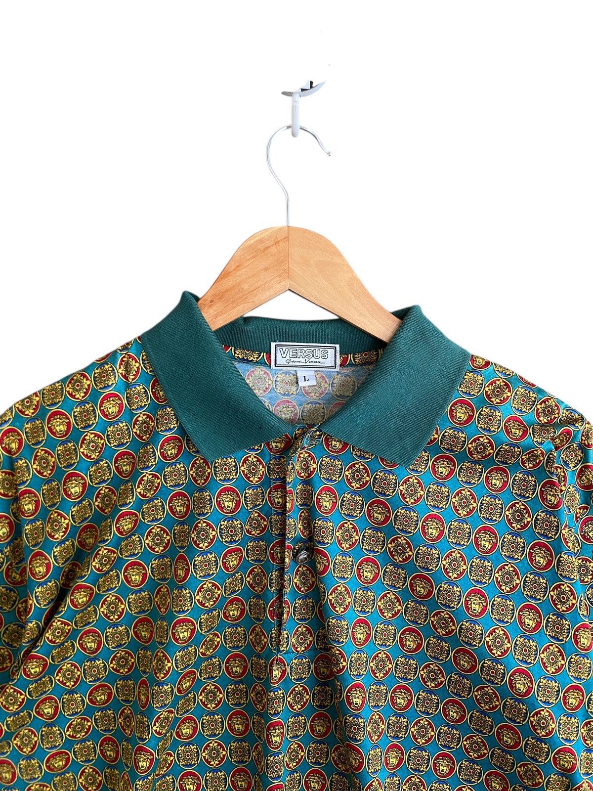 Versus Vintage Brand Versusu Gianni Versace Full Print Shirt 2000s Size US L / EU 52-54 / 3 - 4 Thumbnail
