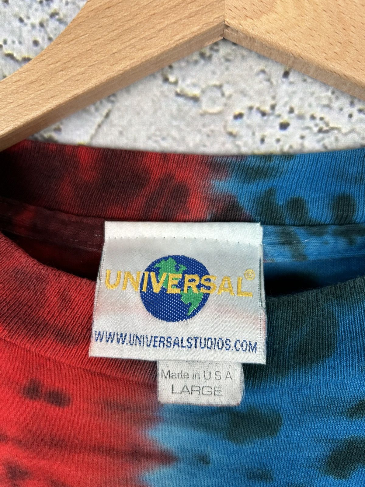 Universal Studios Vintage Universal Studios 1999 Made in USA Dragon Graphic Size US L / EU 52-54 / 3 - 6 Thumbnail