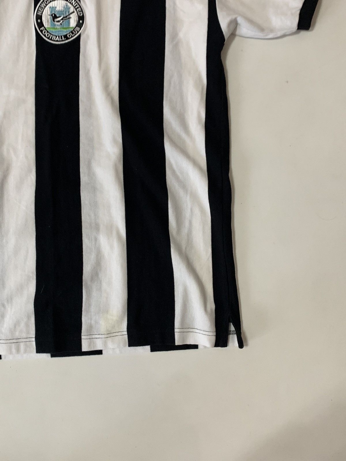 Other Newcastle Home Shirt 1976 -80 ( Score Draw Size US L / EU 52-54 / 3 - 5 Thumbnail
