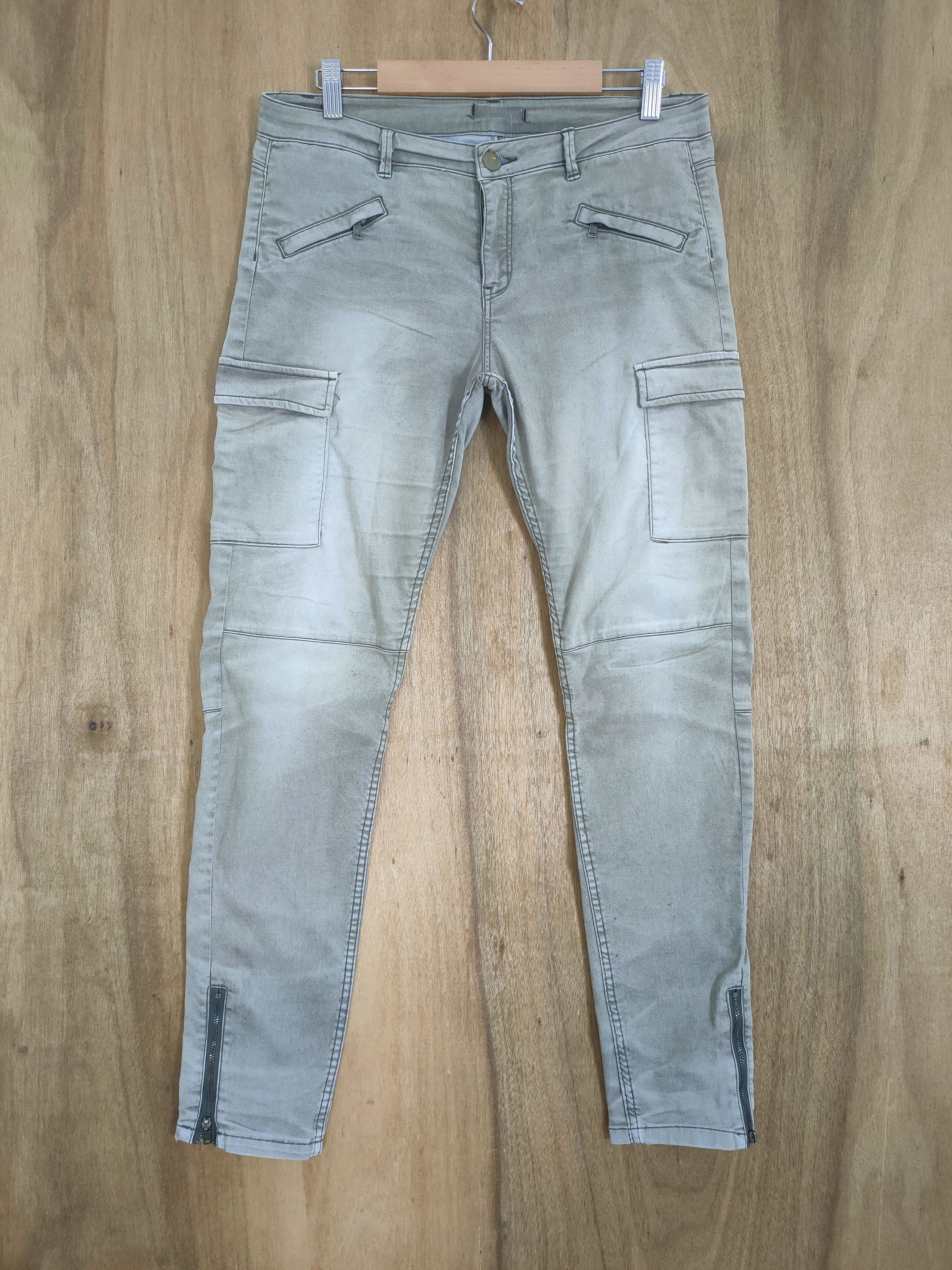 Japanese Brand JAPANESE FADED SKINNY CARGO PANTS Size US 30 / EU 46 - 1 Thumbnail