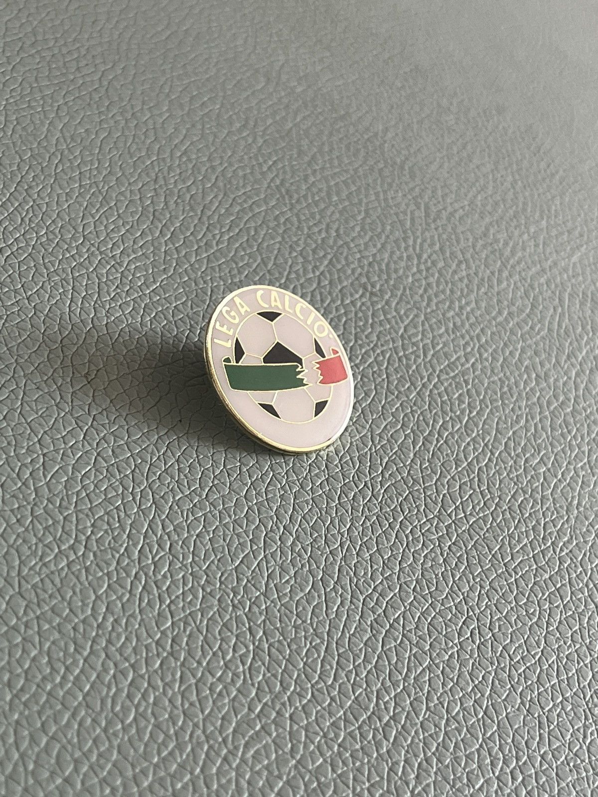 Vintage Lega Calcio logo vintage pin Size ONE SIZE - 2 Thumbnail