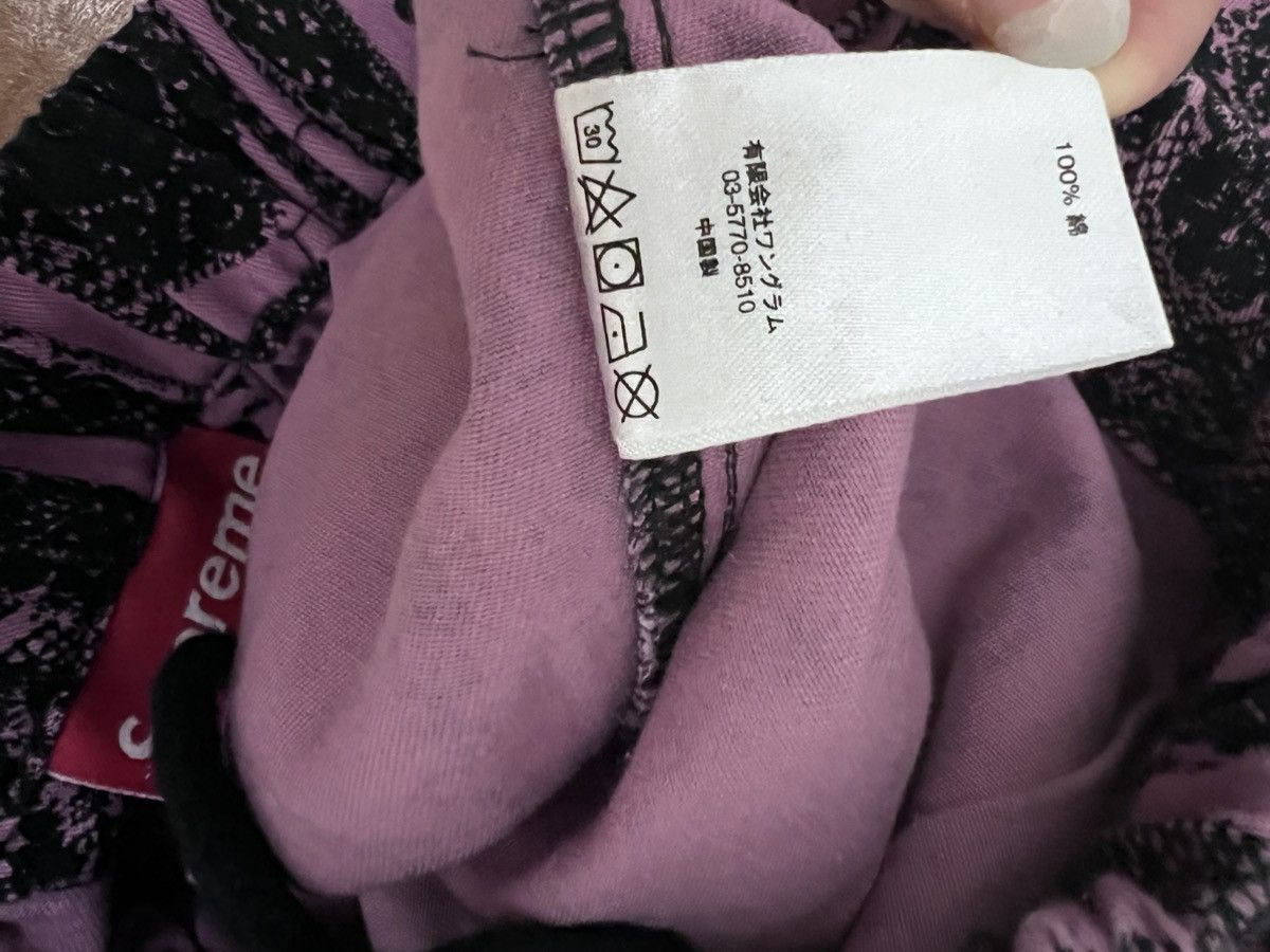 Supreme Supreme pink track pants Size US 30 / EU 46 - 5 Thumbnail