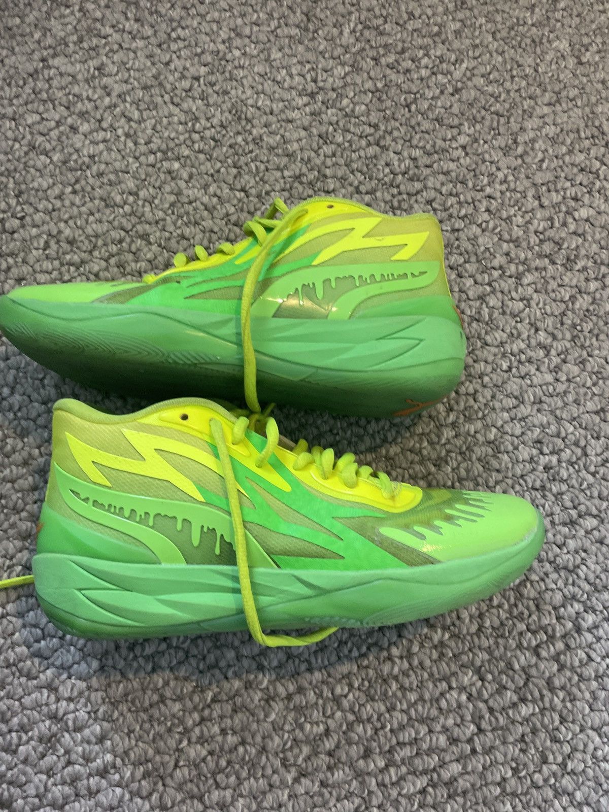Puma Puma Lamelo Ball Nickelodeon slime green basketball shoes Size US 9 / EU 42 - 4 Thumbnail