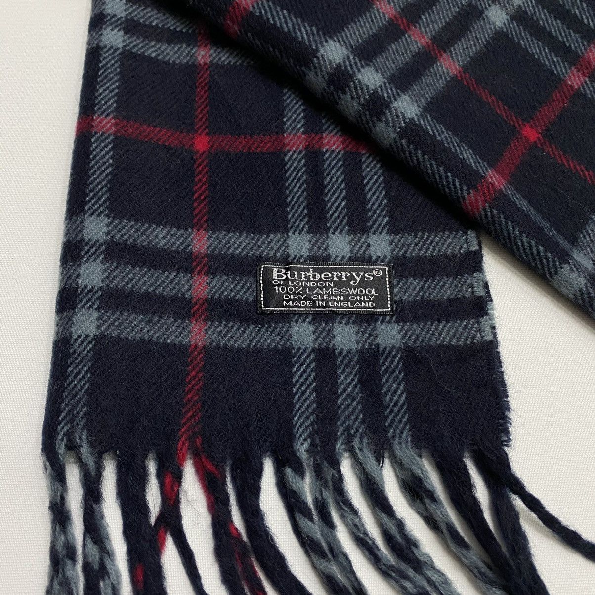 Burberry BURBERRYS SCARF MUFFLER BUR033 Size ONE SIZE - 5 Thumbnail