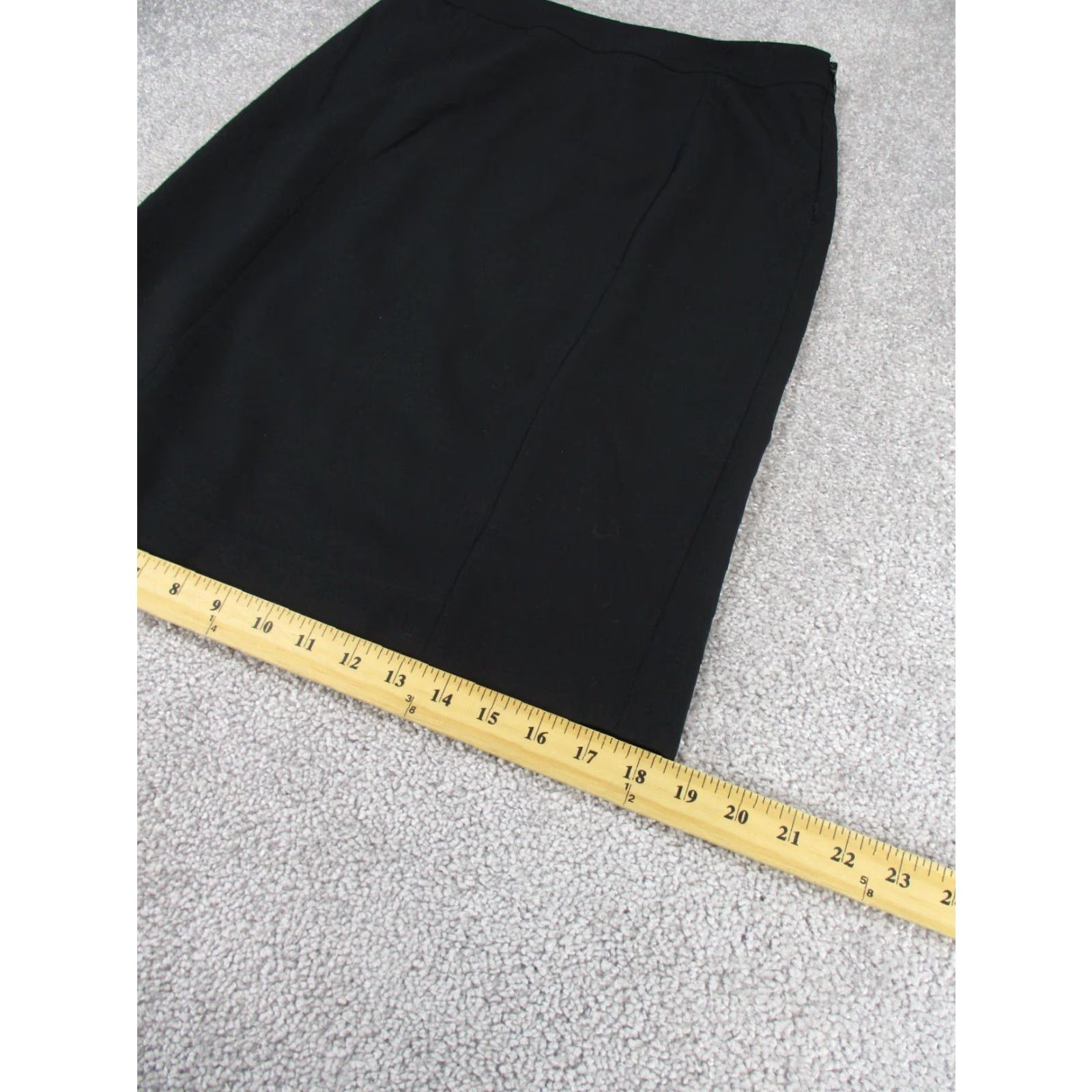 Vintage Lafayette 148 New York Skirt Womens 4 Black Wool Straight Knee Length Zipper Pencil Workwear & Casual Size 27" / US 4 / IT 40 - 5 Thumbnail