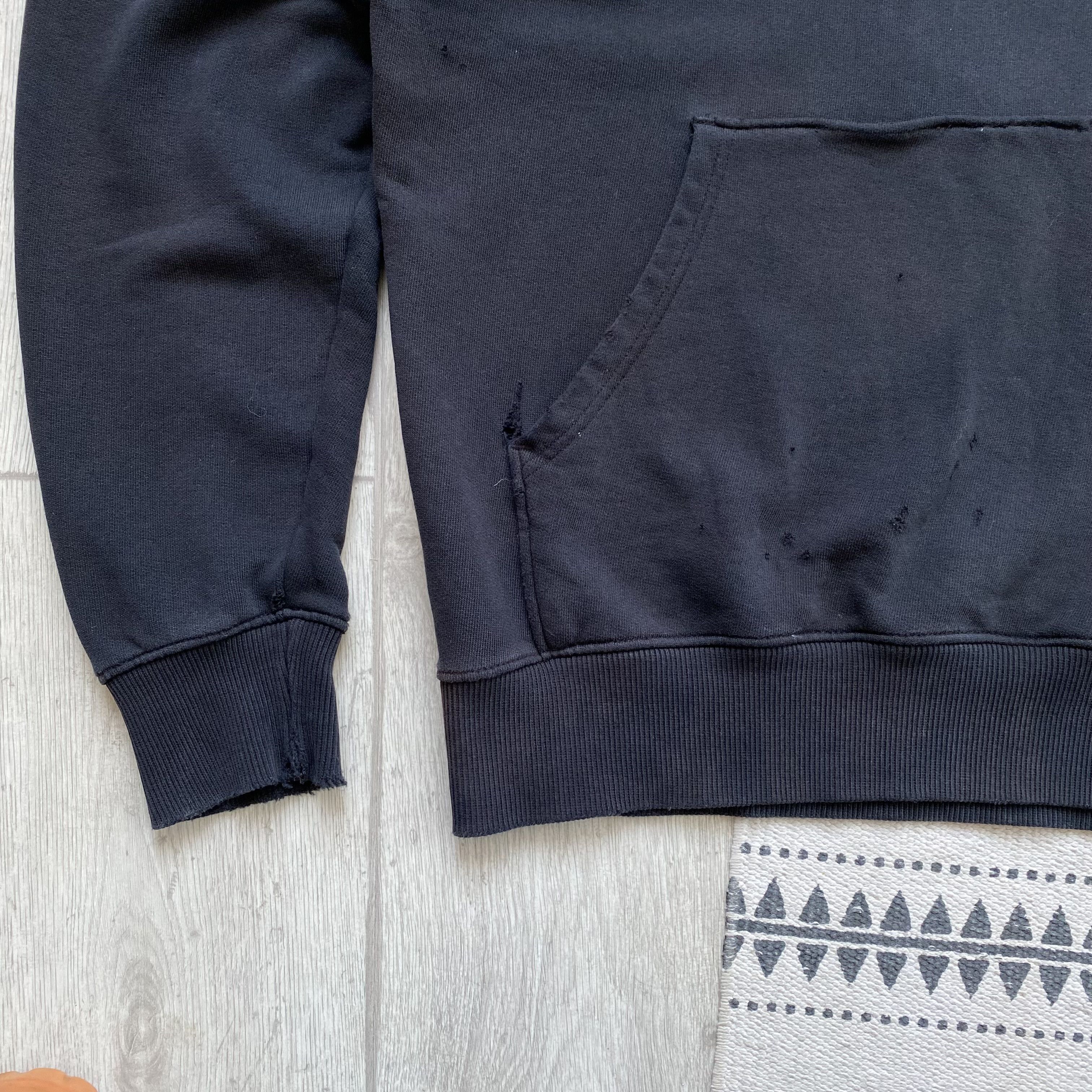 The North Face Vintage Trashed The North Face Hoodie Centr Logo Size US M / EU 48-50 / 2 - 4 Thumbnail